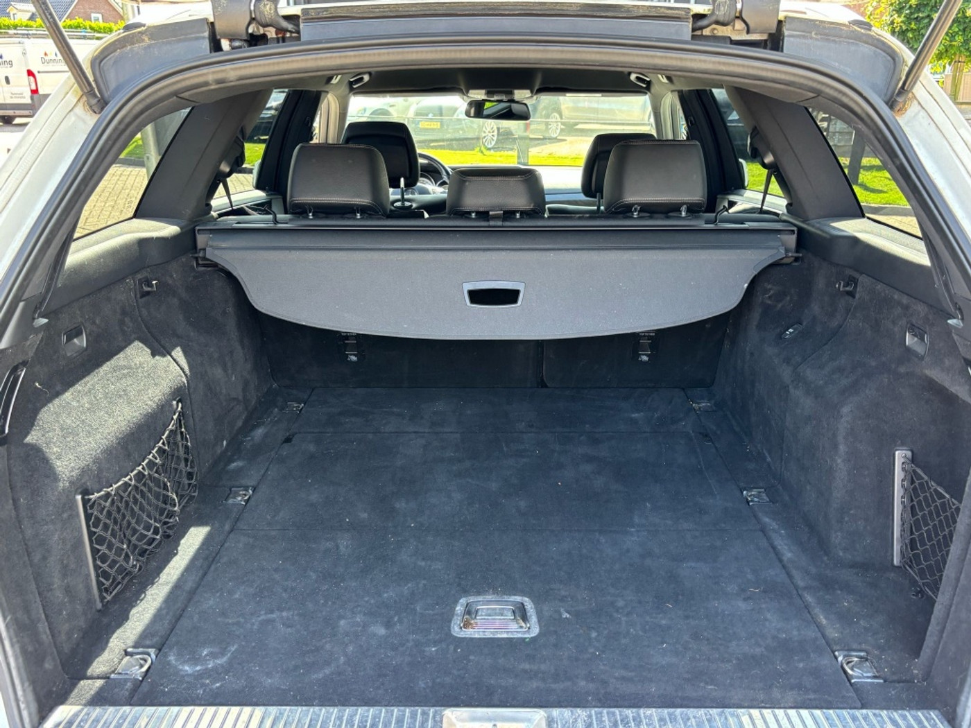 Foto van Mercedes-Benz E 250