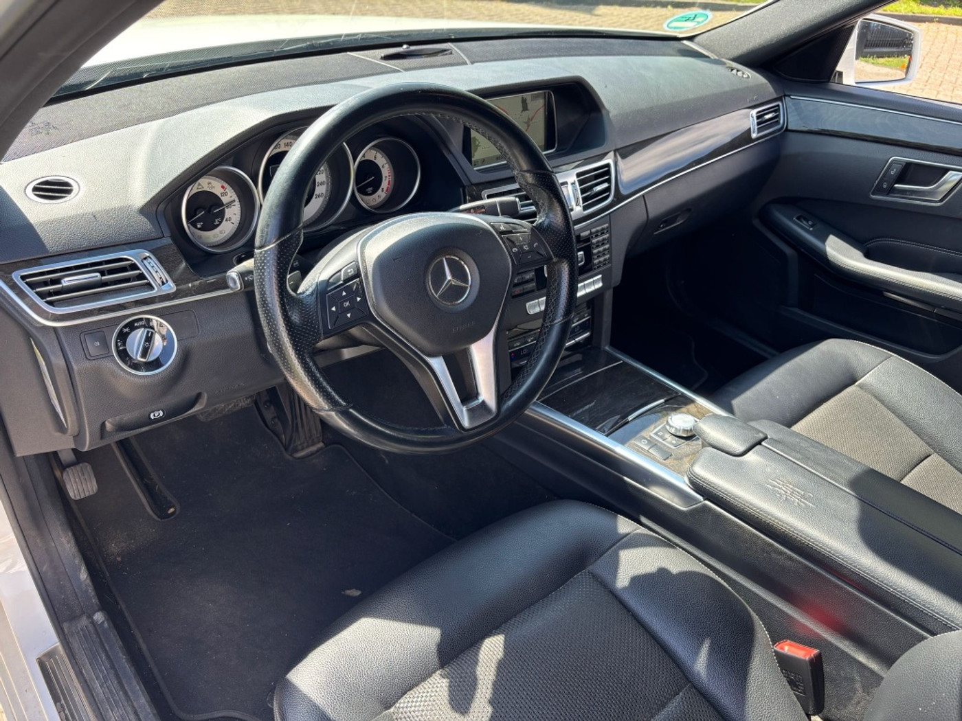Foto van Mercedes-Benz E 250