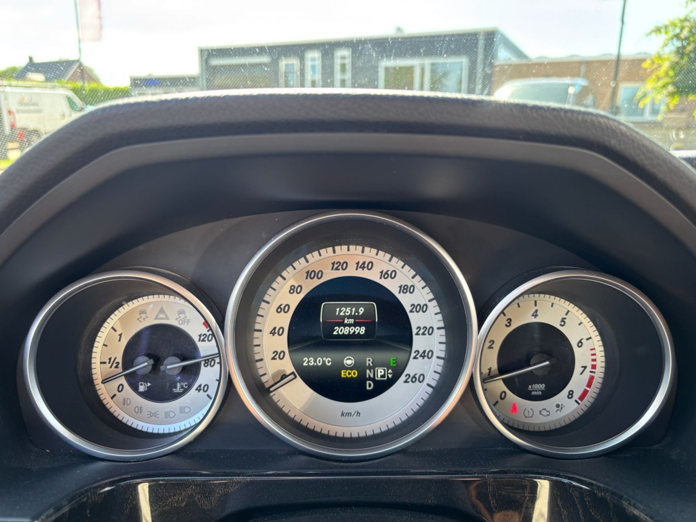 Foto van Mercedes-Benz E 250