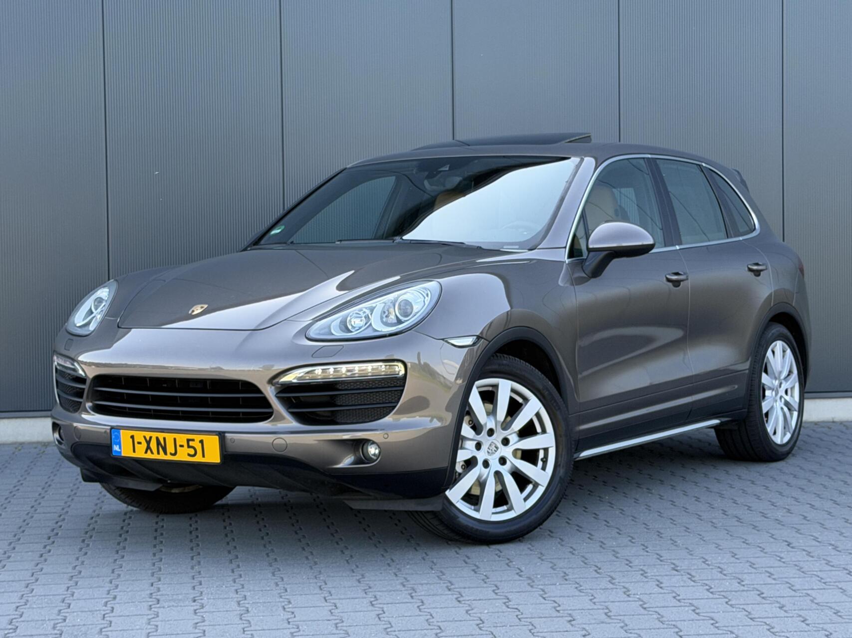 Porsche Cayenne S 4.8 S 3e Eigenaar - Schuifdak - Volle Uitvoering - Luchtvering - Leder Dashboard 2014 - voorkant