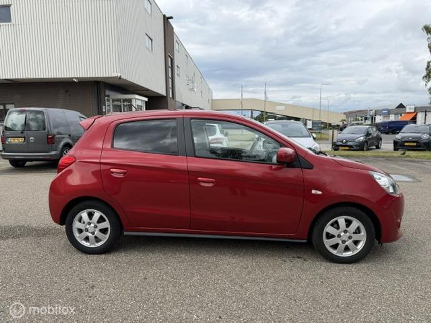 Foto van Mitsubishi Mitsubishi Space Star