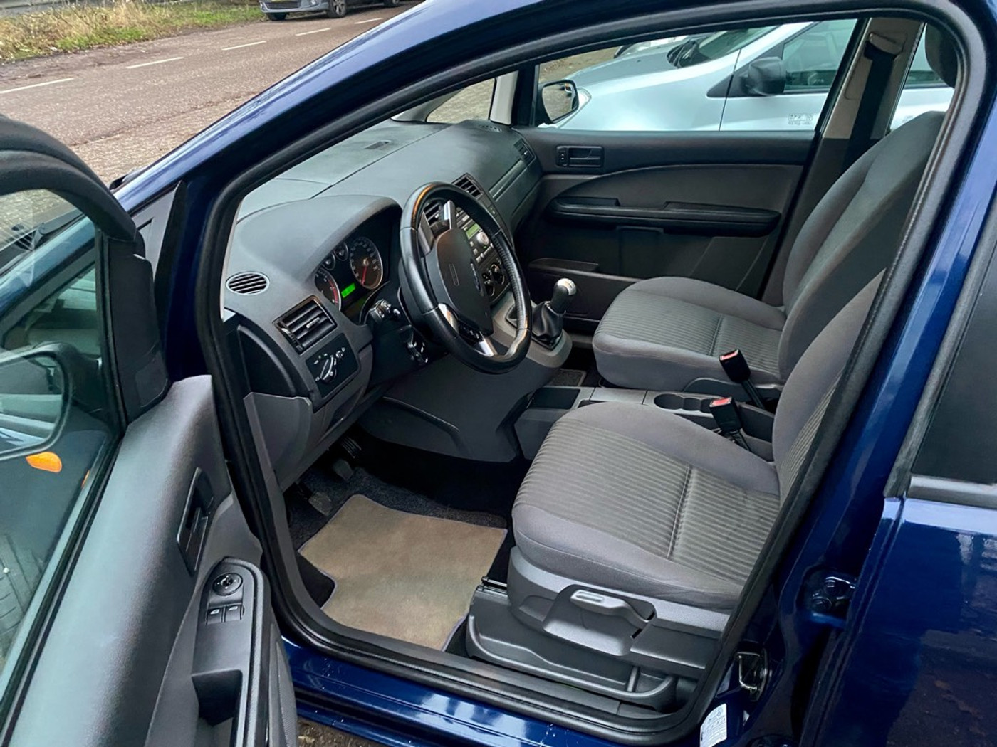 Foto van Ford Focus C-max