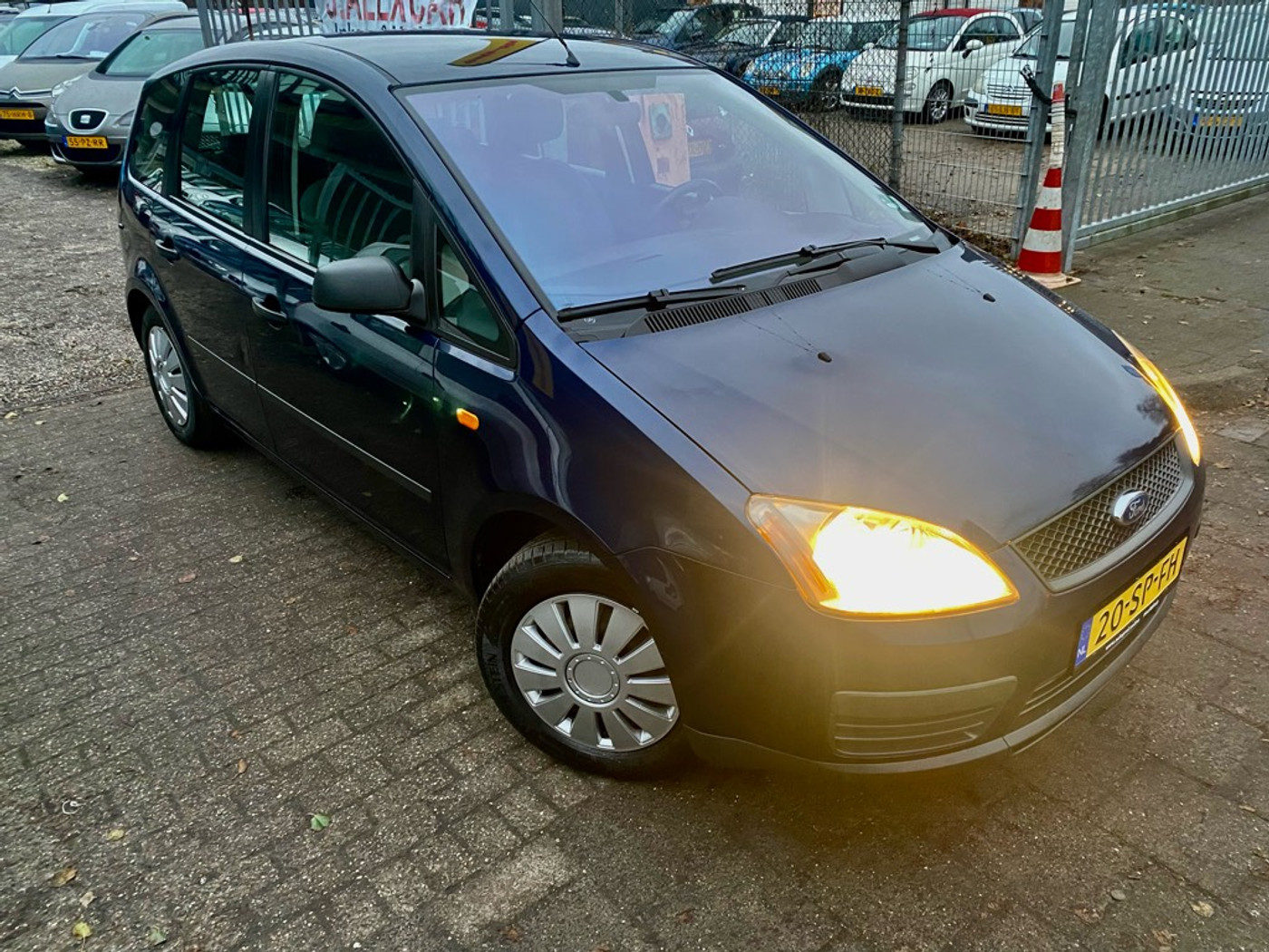 Ford Focus C-max 1.6-16V Champion 2006 - voorkant