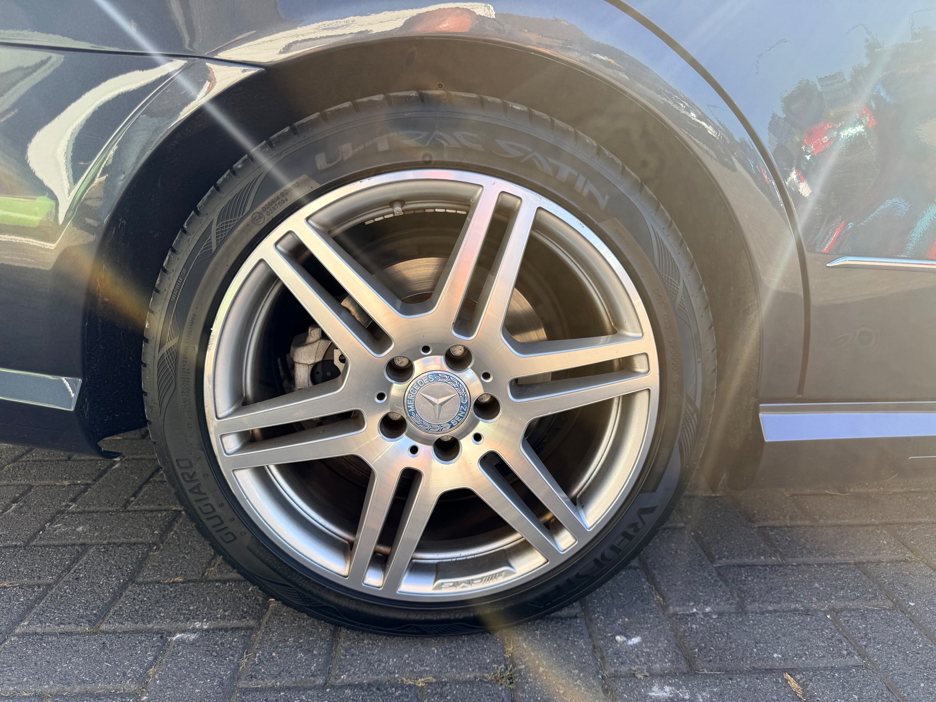 Foto van Mercedes-Benz E 350 Cgi