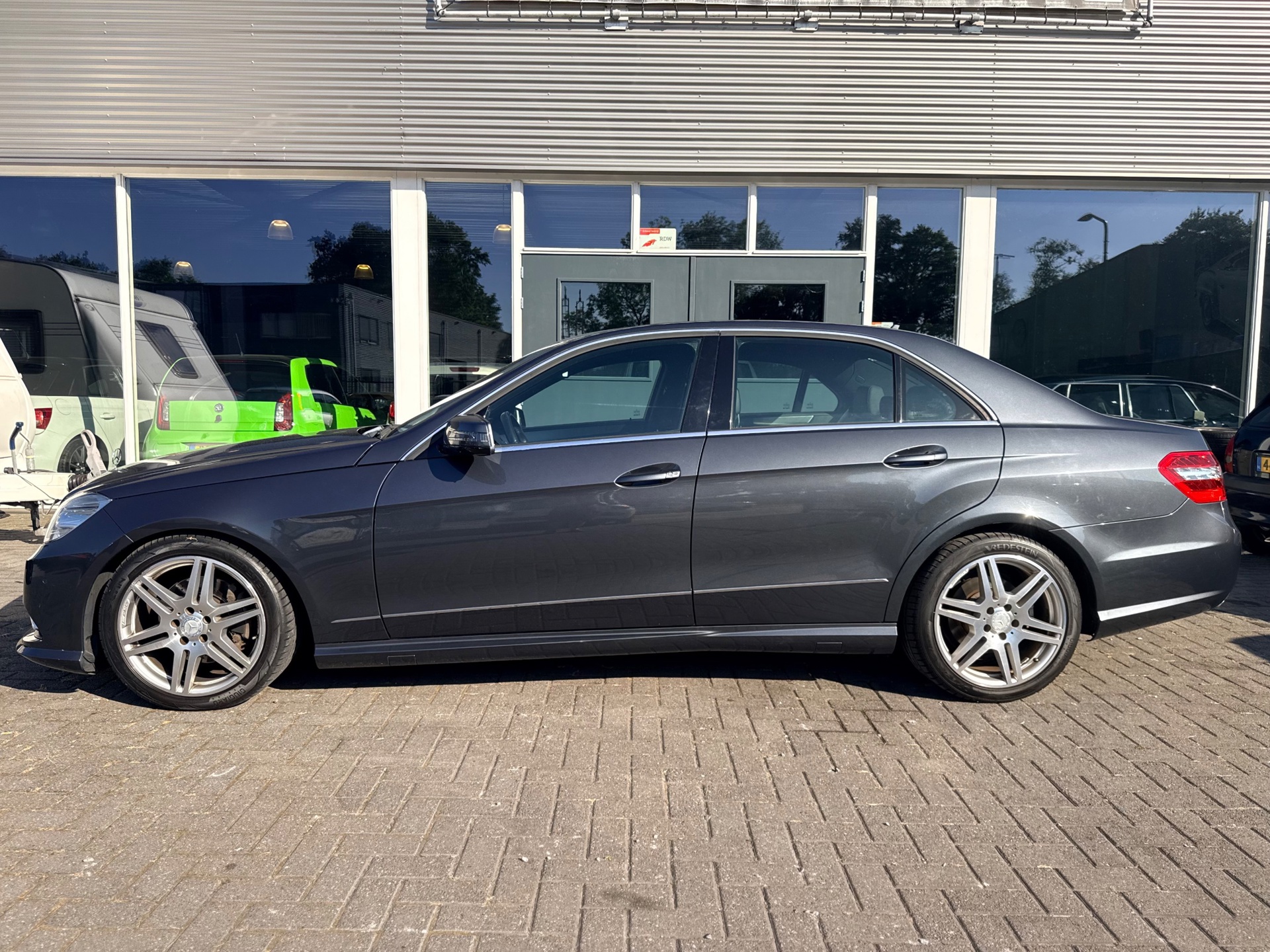 Foto van Mercedes-Benz E 350 Cgi