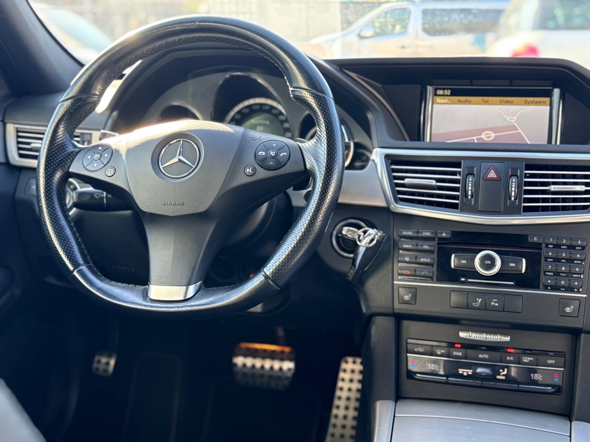 Foto van Mercedes-Benz E 350 Cgi
