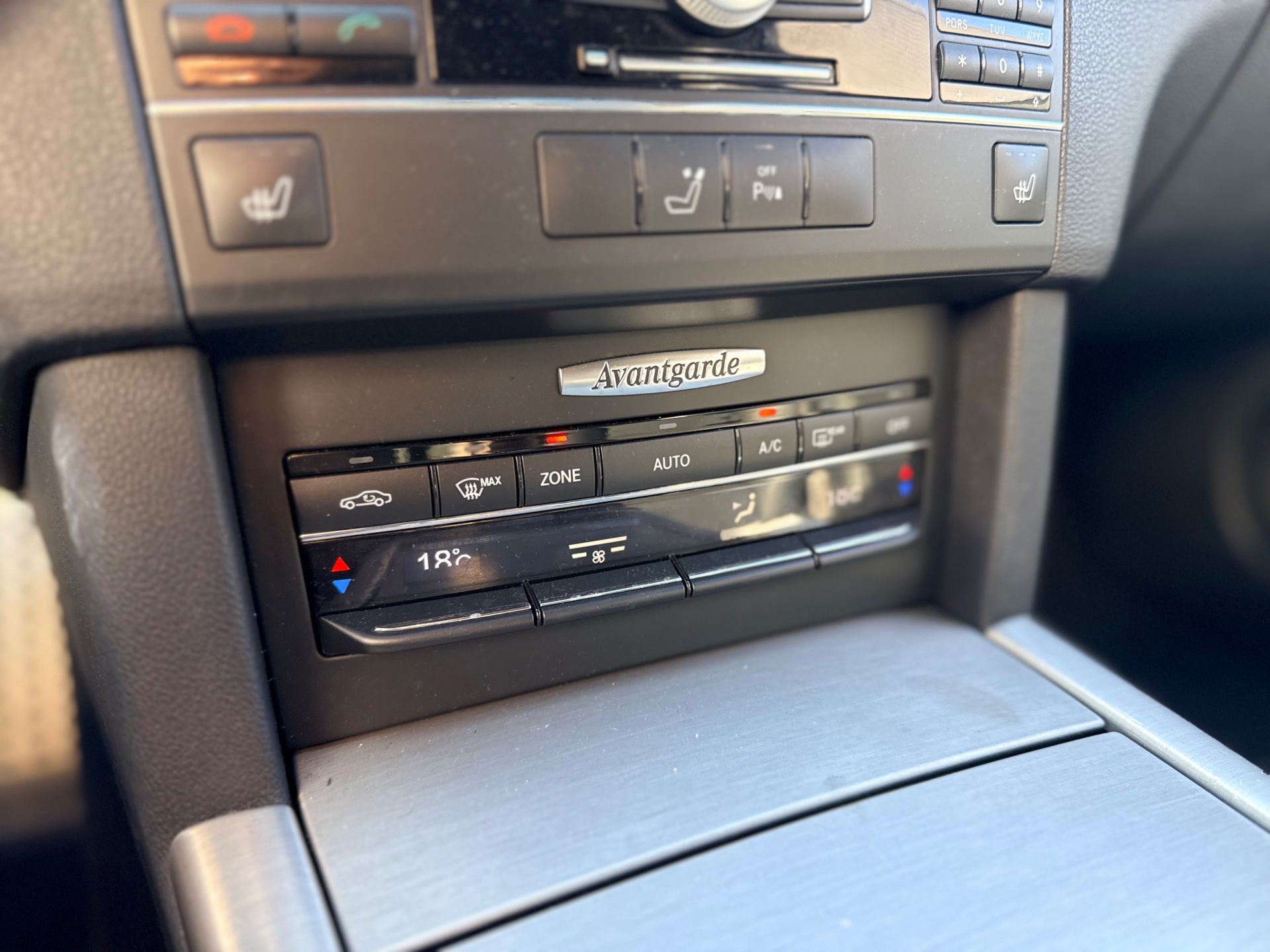 Foto van Mercedes-Benz E 350 Cgi