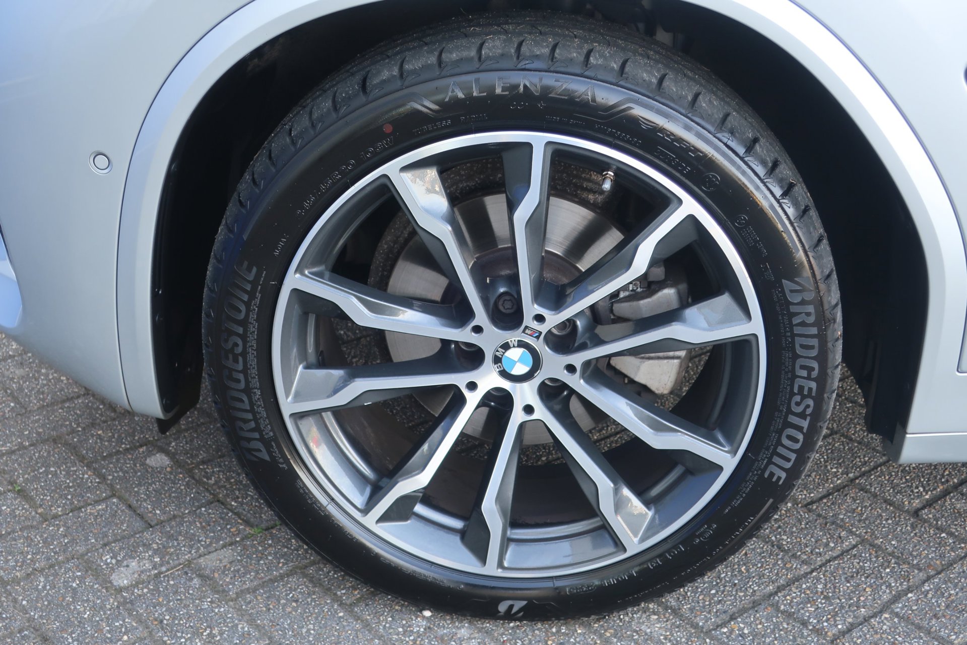 Foto van BMW X3 Xdrive20i