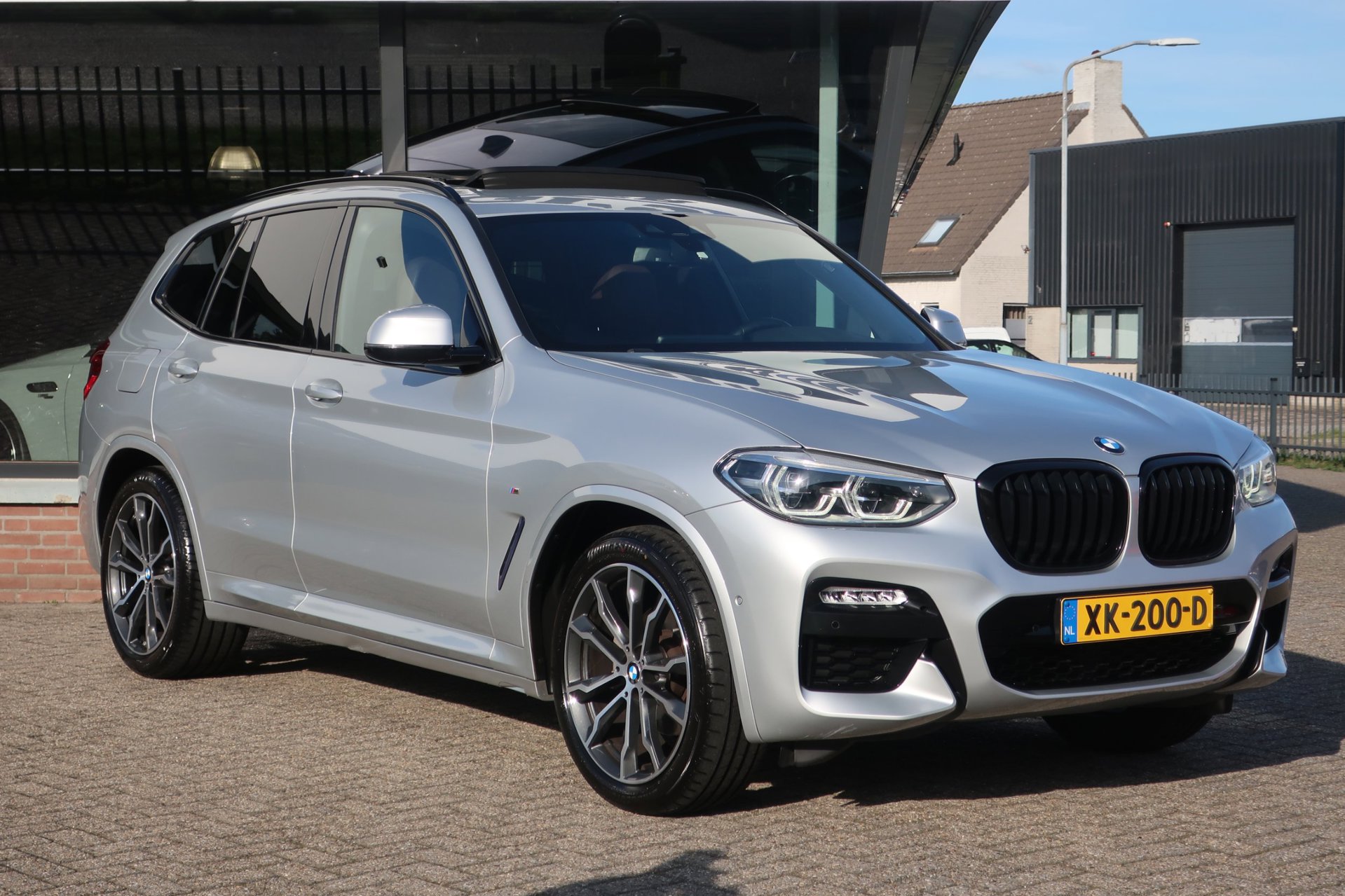 Foto van BMW X3 Xdrive20i