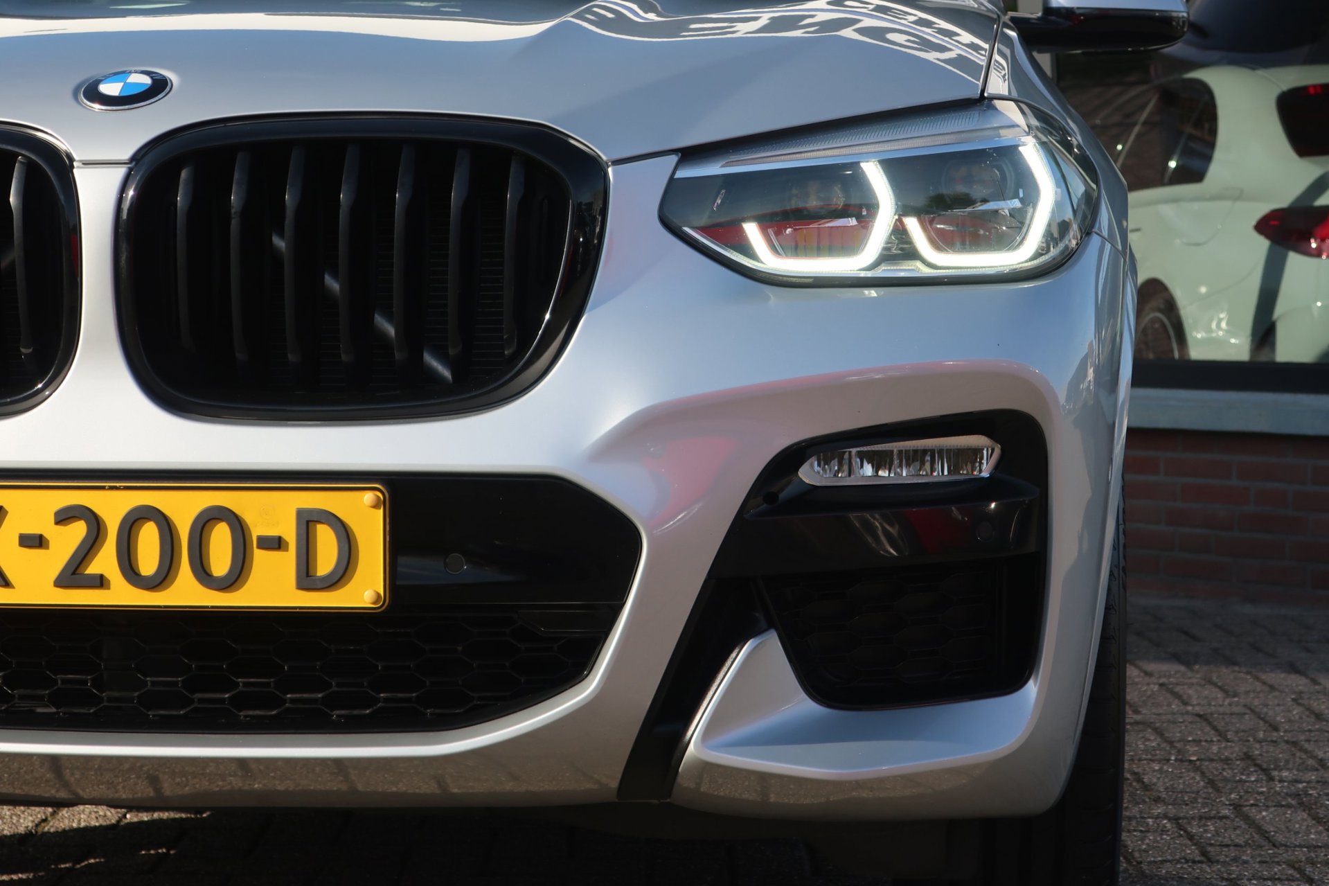 Foto van BMW X3 Xdrive20i