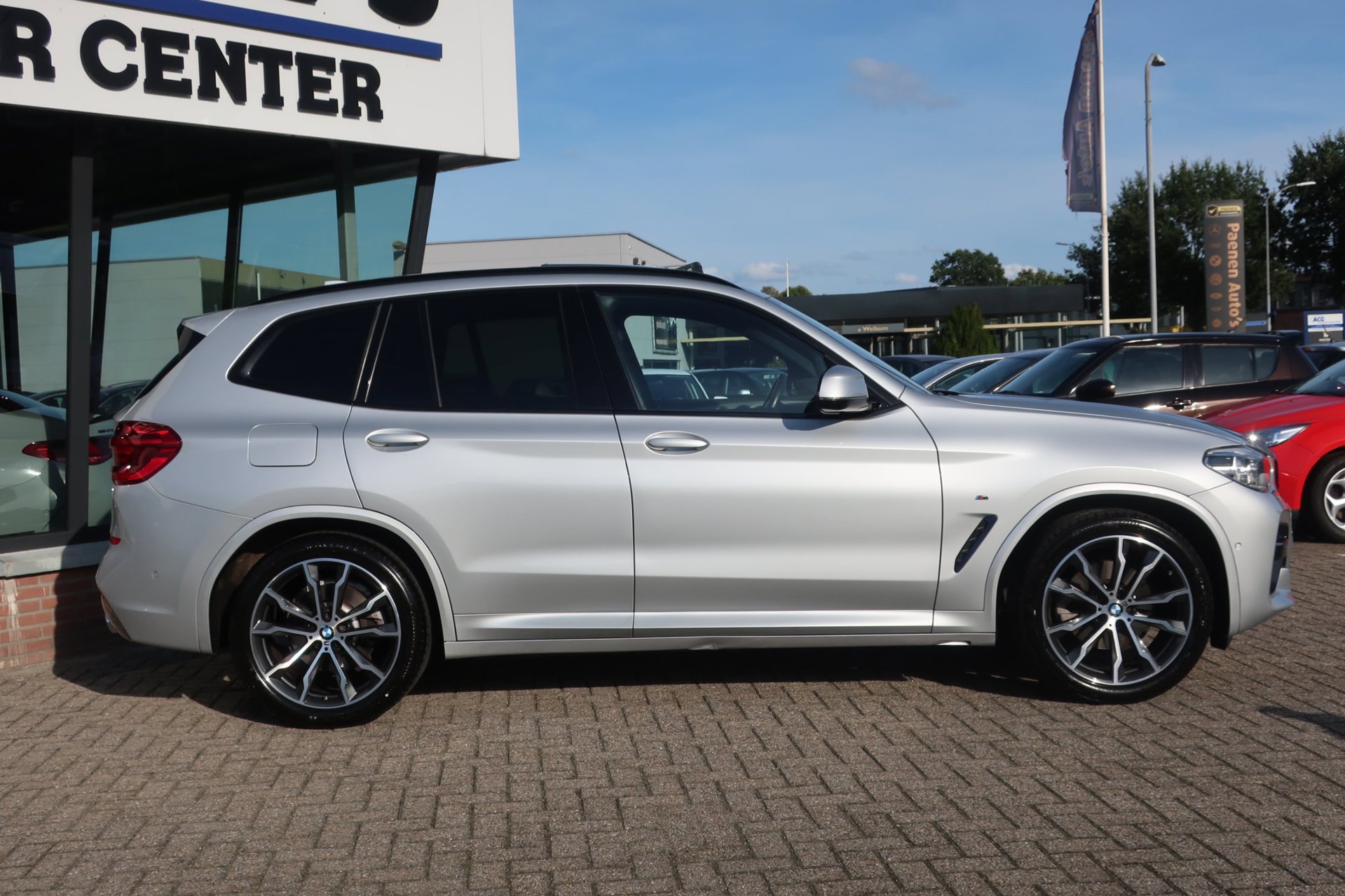 Foto van BMW X3 Xdrive20i