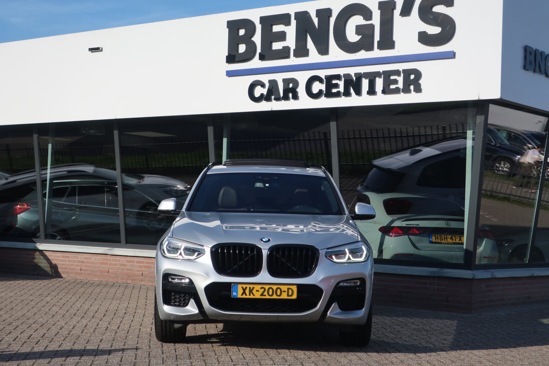 Foto van BMW X3 Xdrive20i