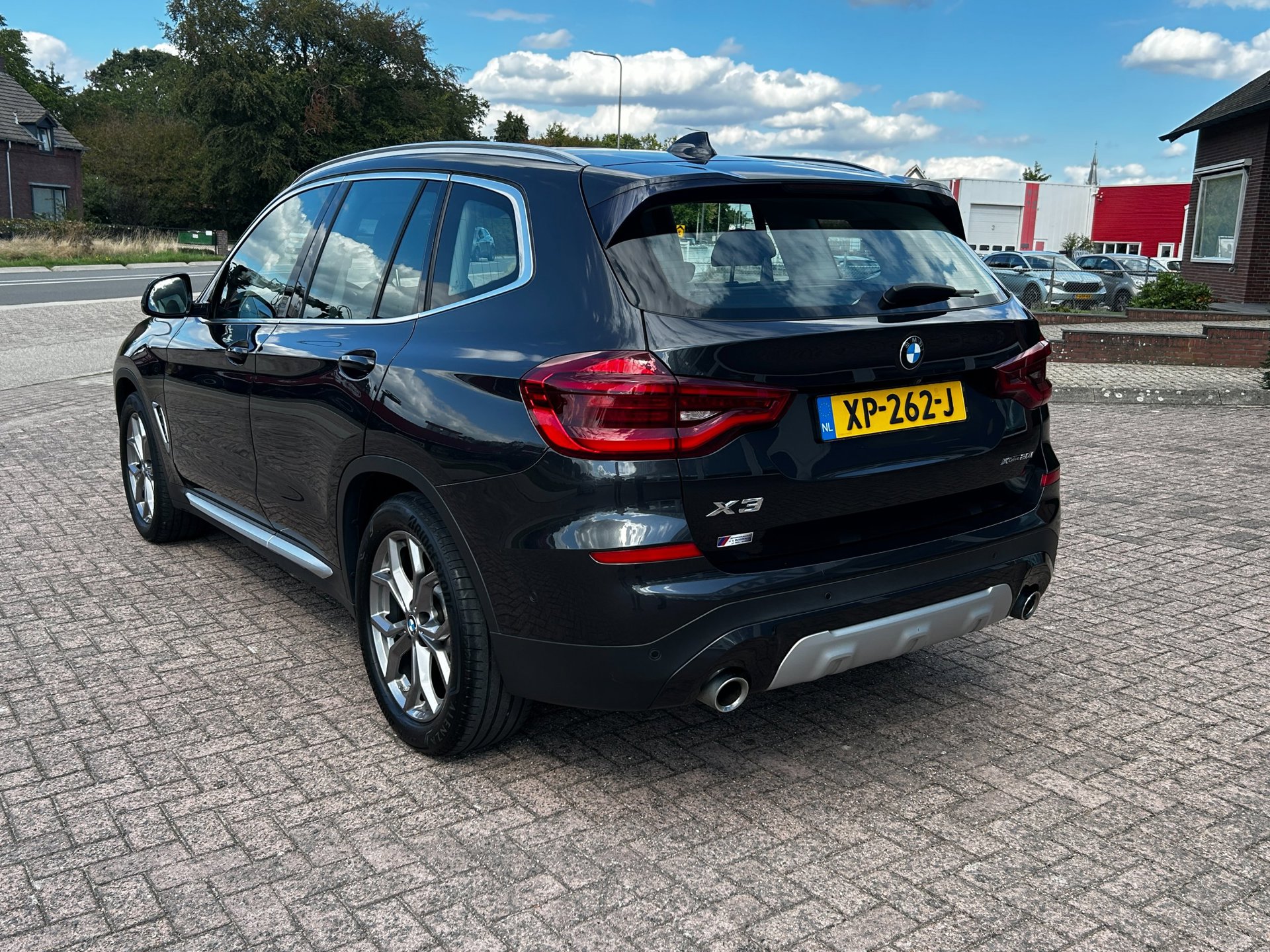 Foto van BMW X3 Xdrive20i