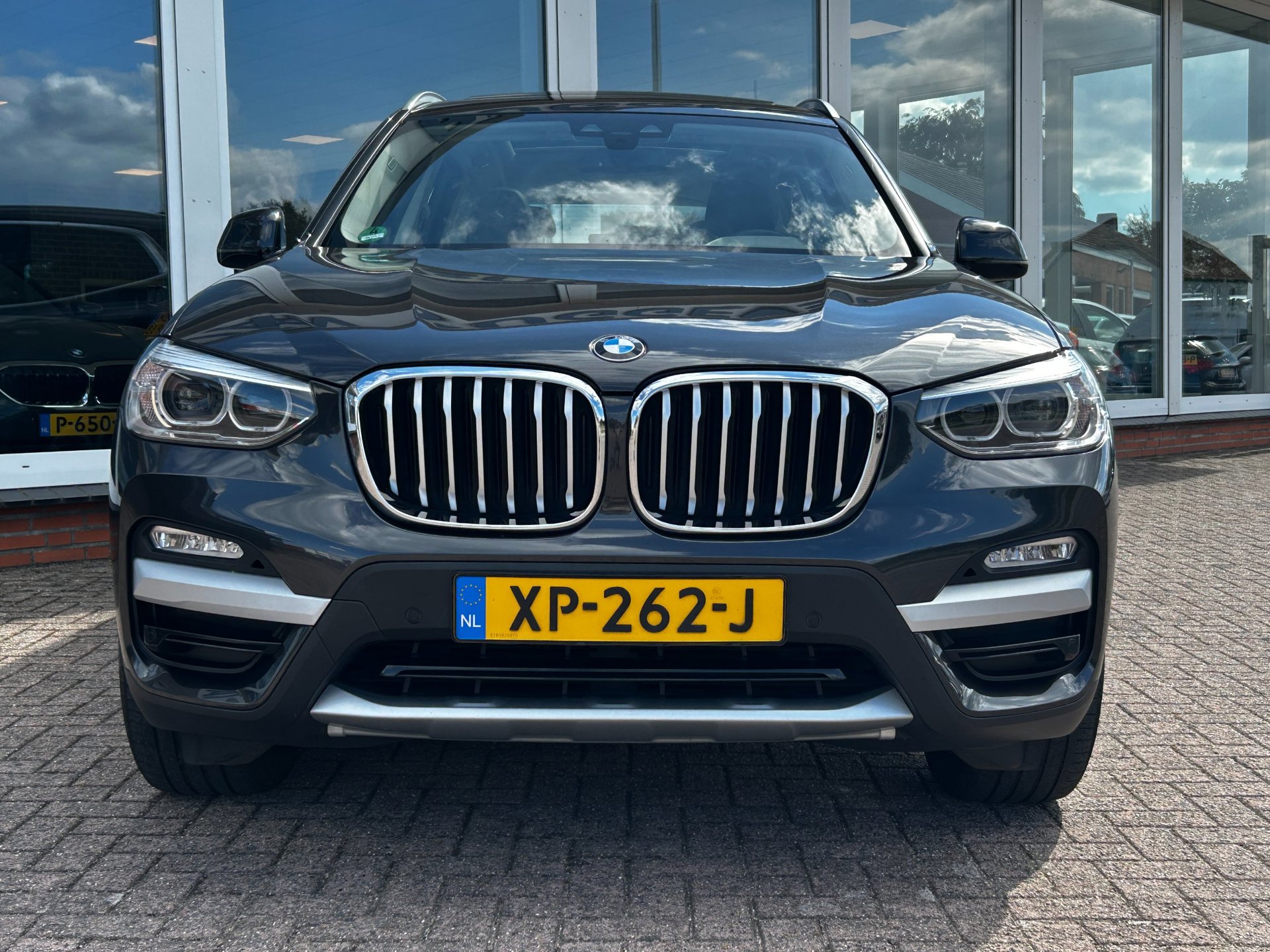 Foto van BMW X3 Xdrive20i
