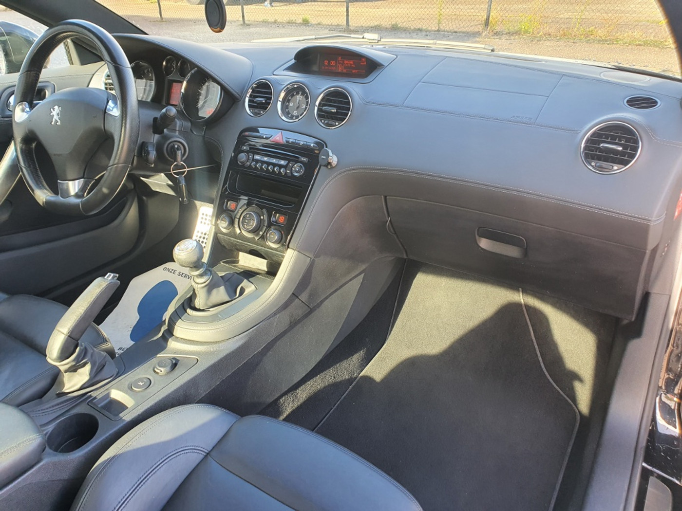 Foto van Peugeot RCZ