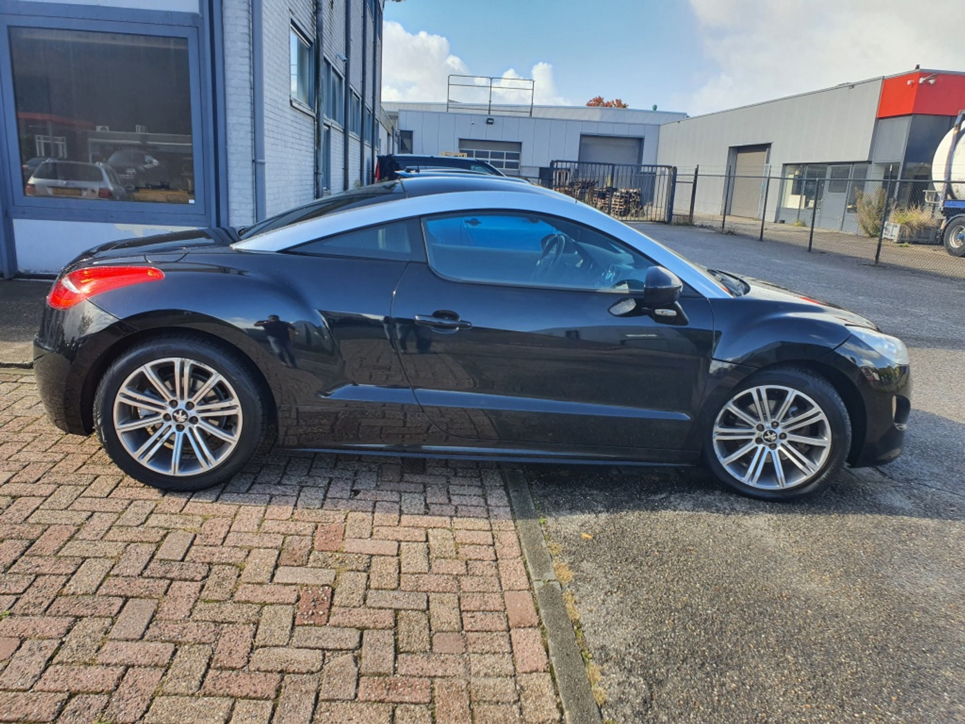 Foto van Peugeot RCZ