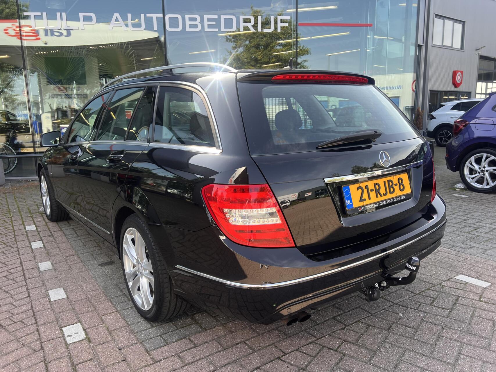 Foto van Mercedes-Benz C 180