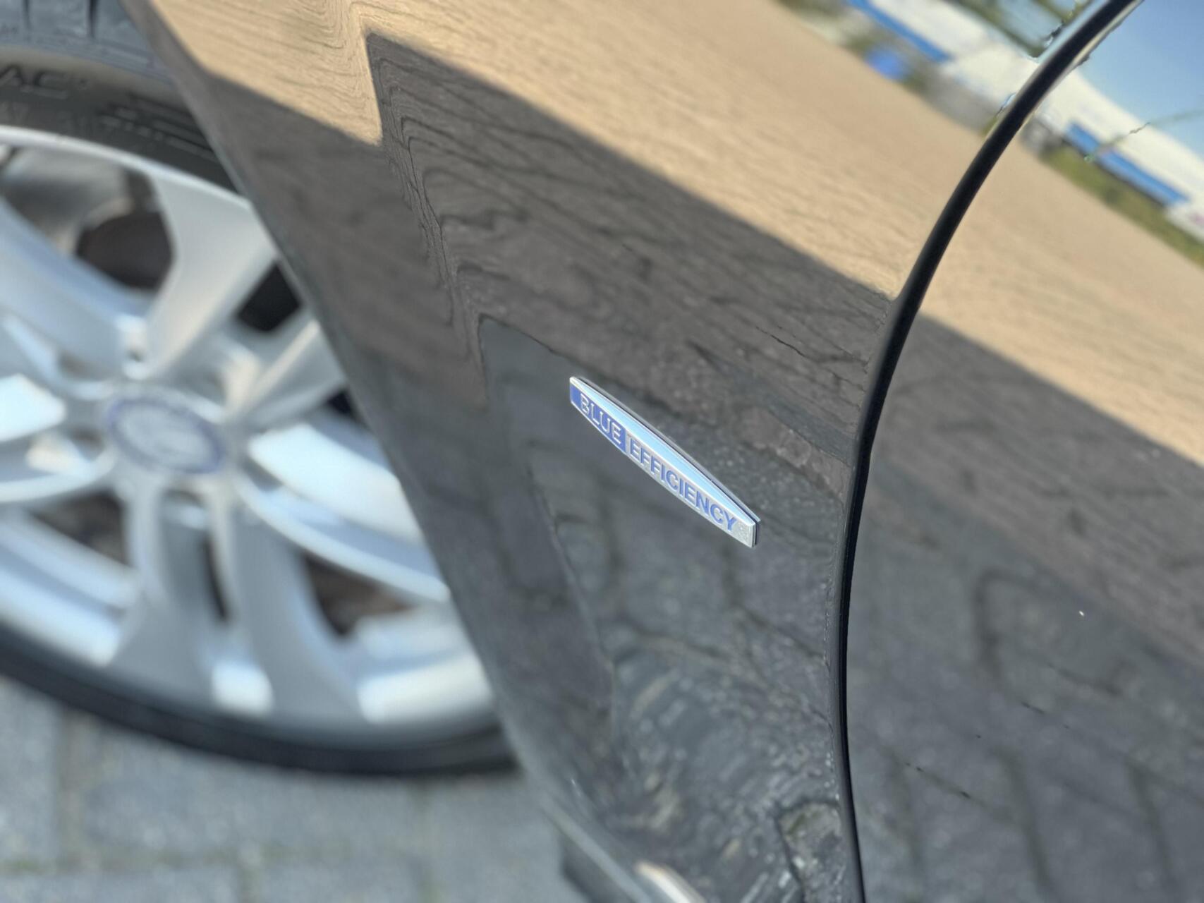 Foto van Mercedes-Benz C 180