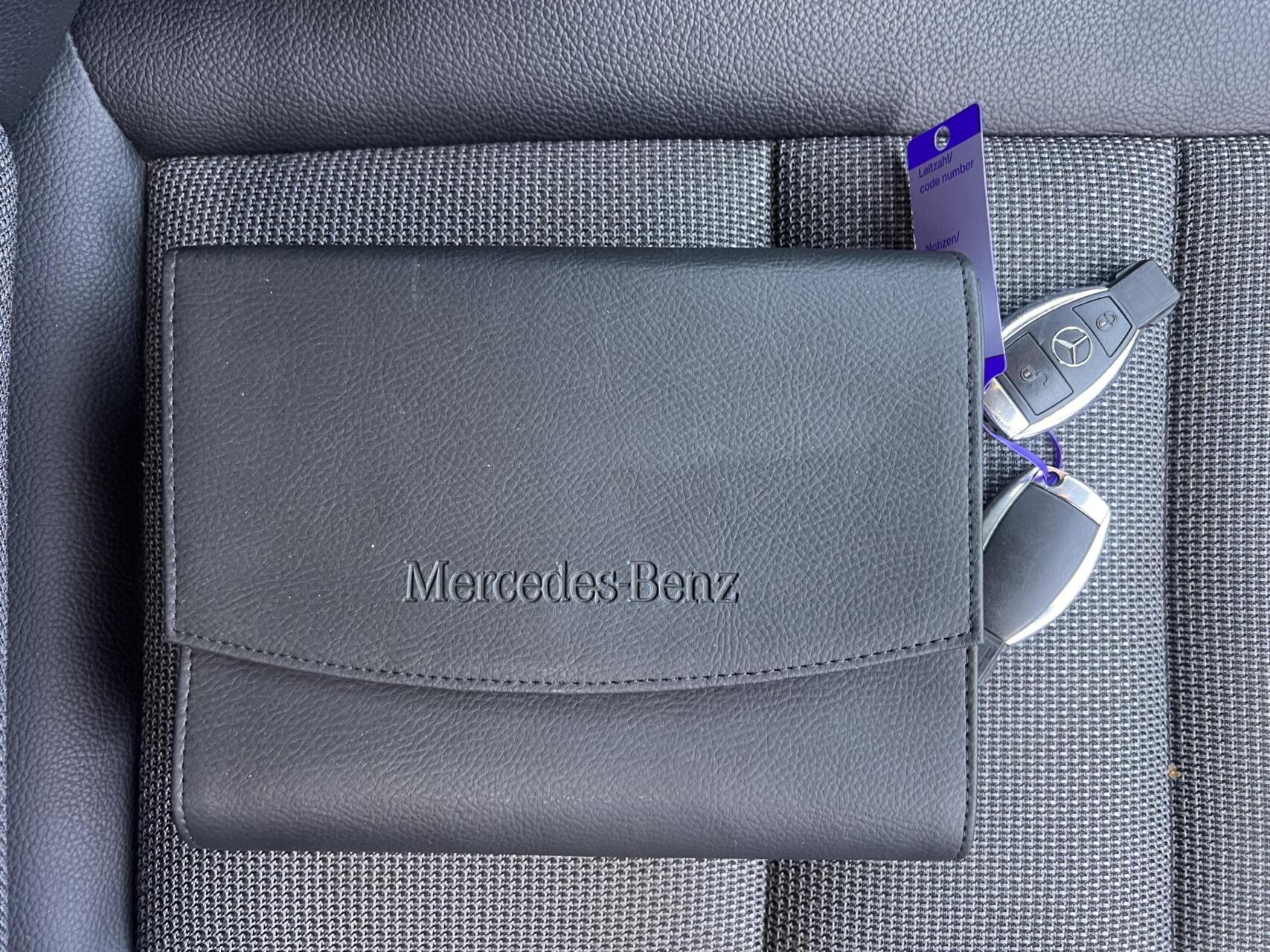 Foto van Mercedes-Benz C 180