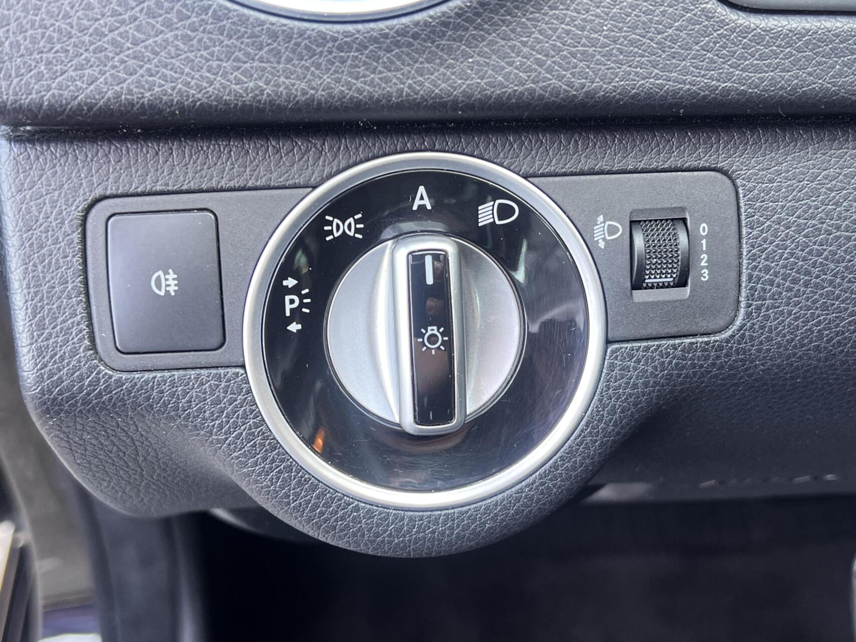Foto van Mercedes-Benz C 180