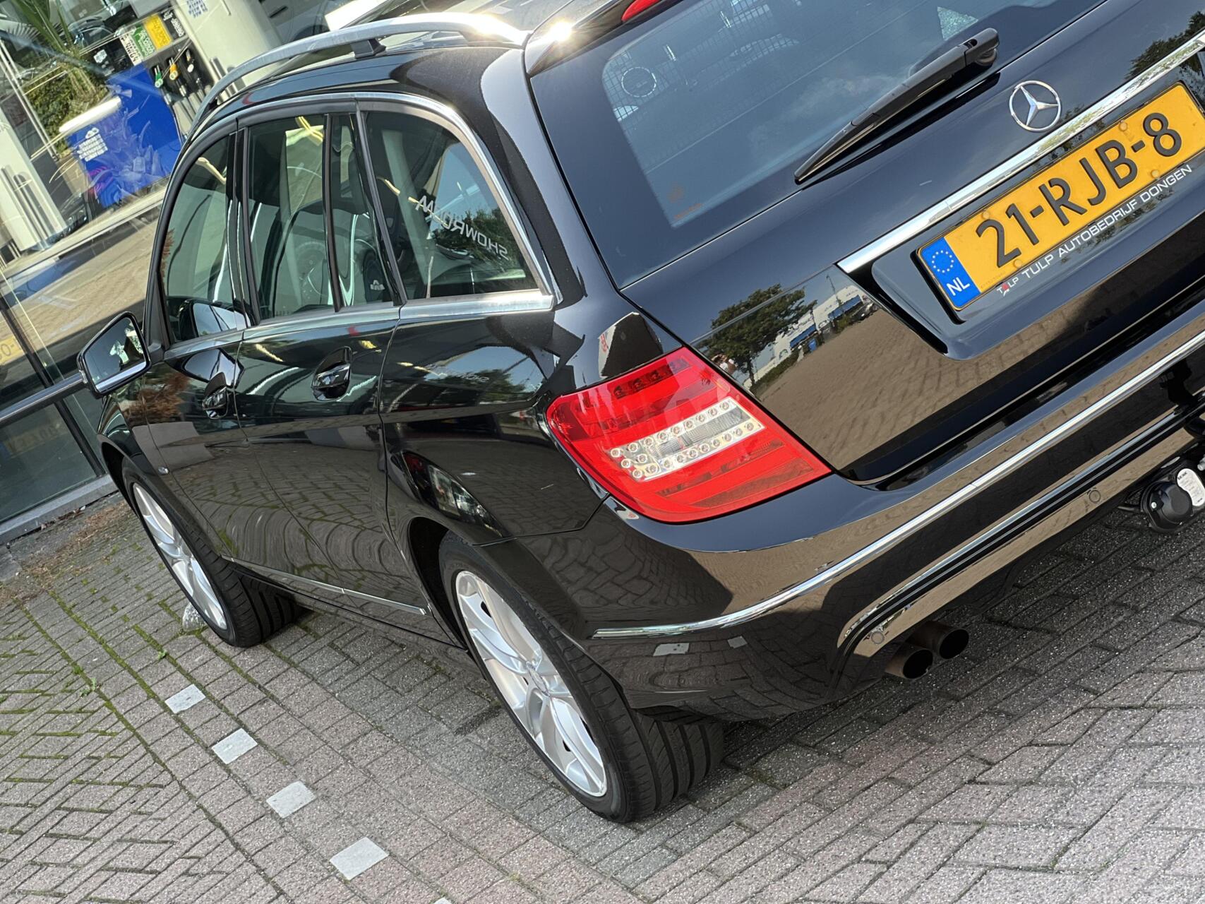 Foto van Mercedes-Benz C 180