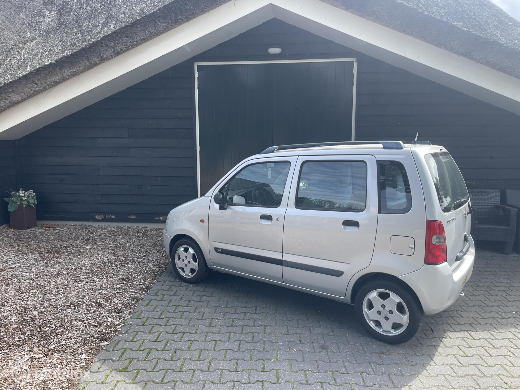 Foto van Suzuki Wagon R