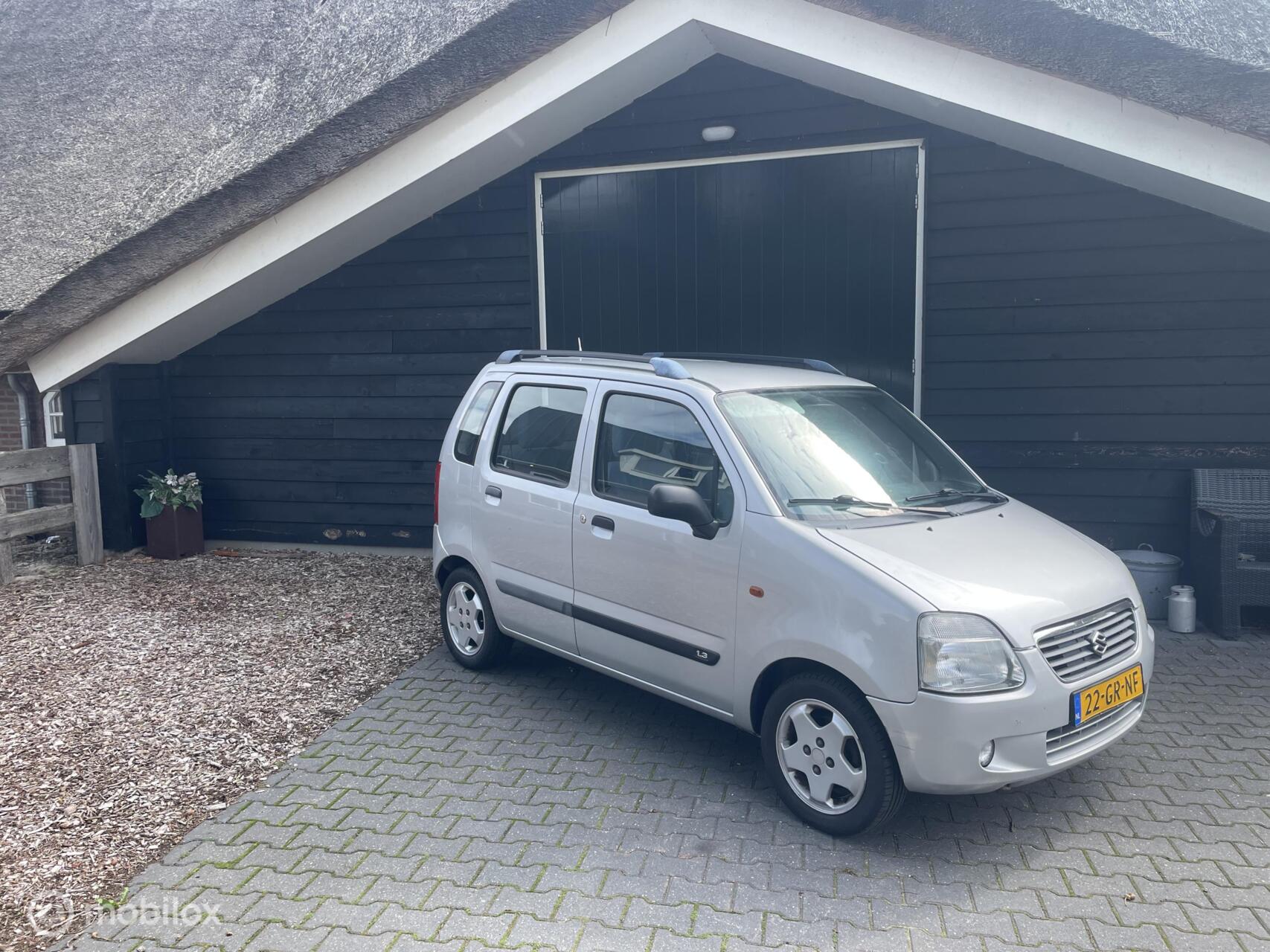 Foto van Suzuki Wagon R