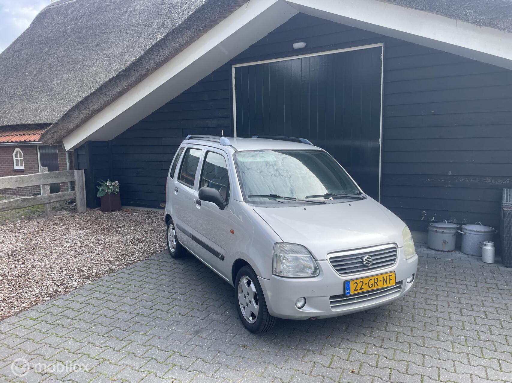 Suzuki Wagon R 1.3 GL, nieuwe distributieriem, Airco, 2001 - voorkant