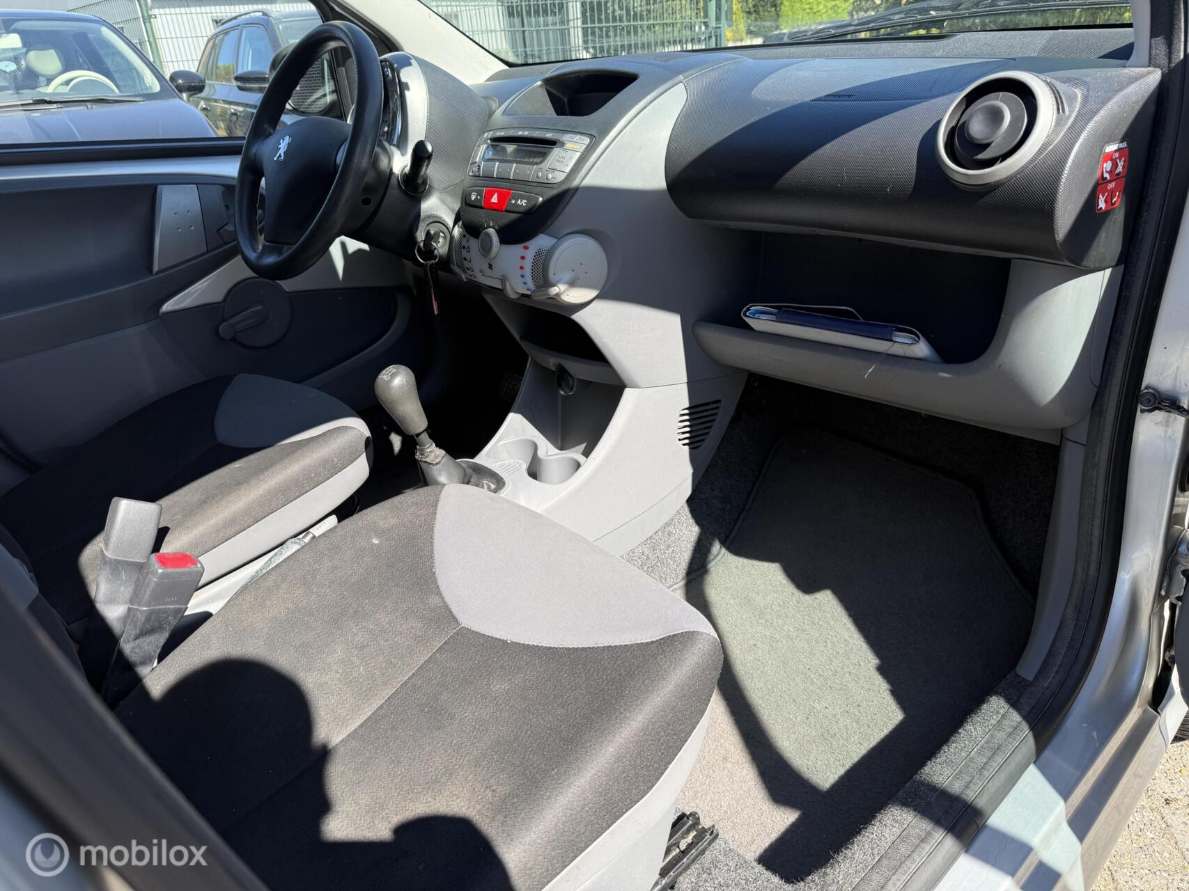Foto van Peugeot Peugeot 107