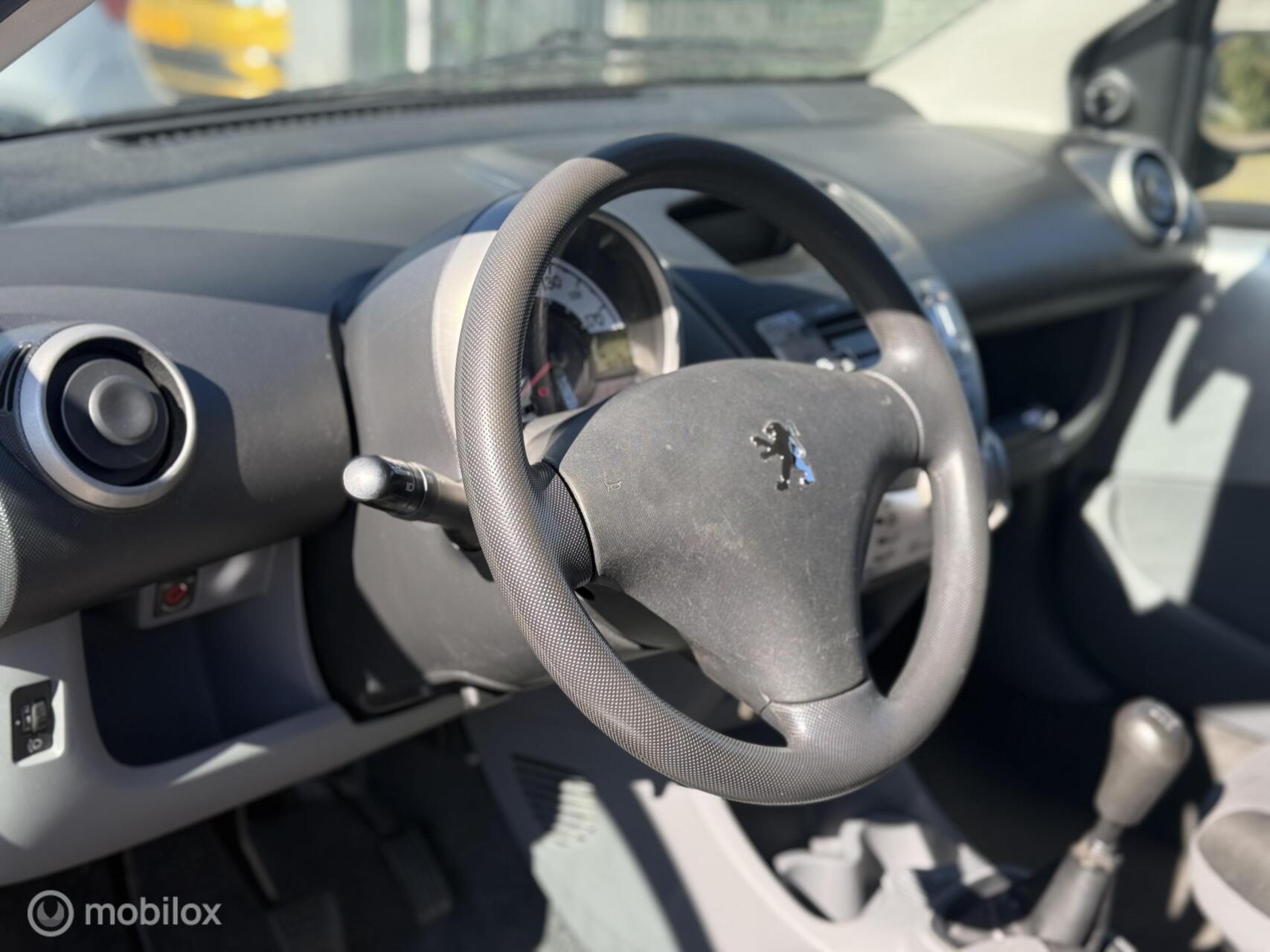 Foto van Peugeot Peugeot 107