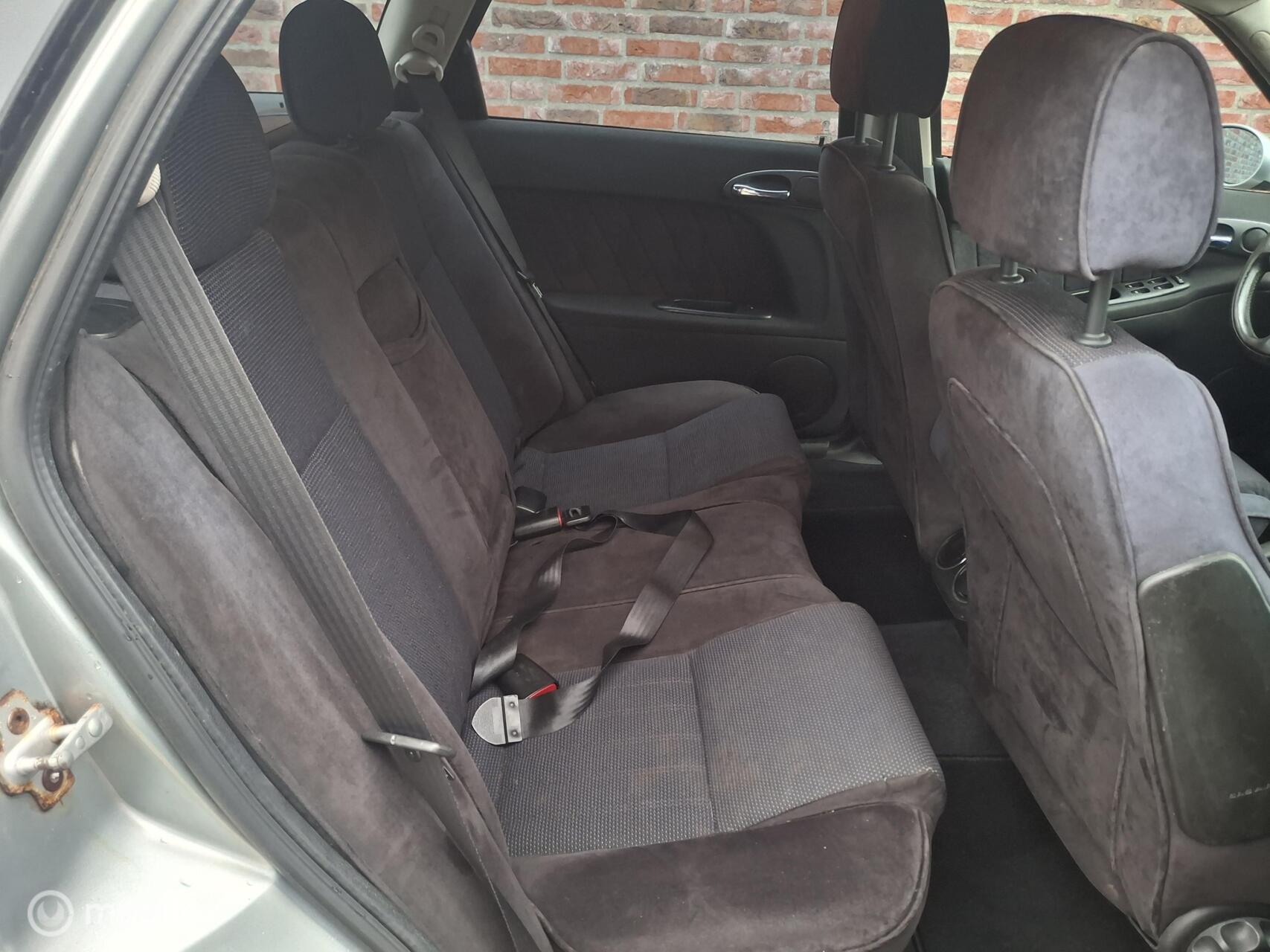 Foto van Alfa Romeo 156 Sportwagon