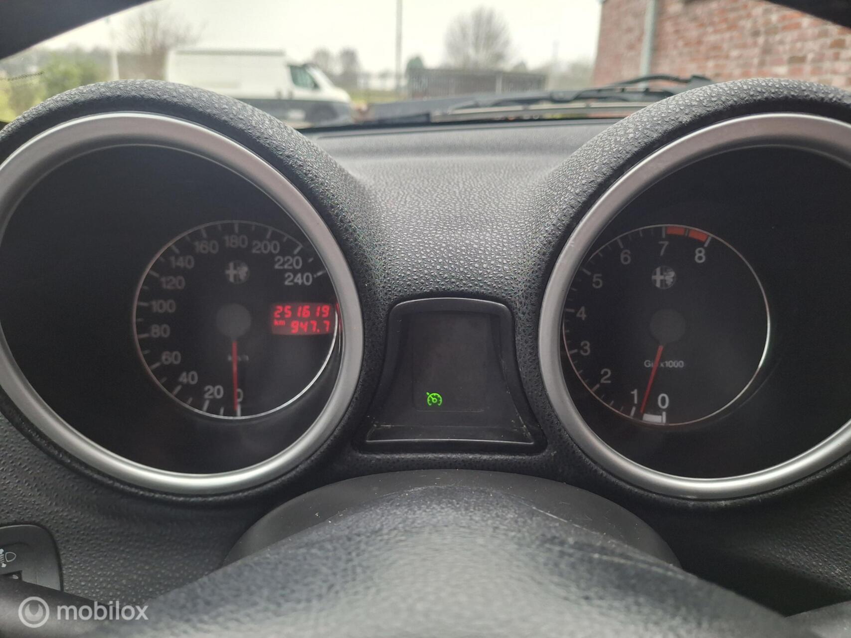 Foto van Alfa Romeo 156 Sportwagon
