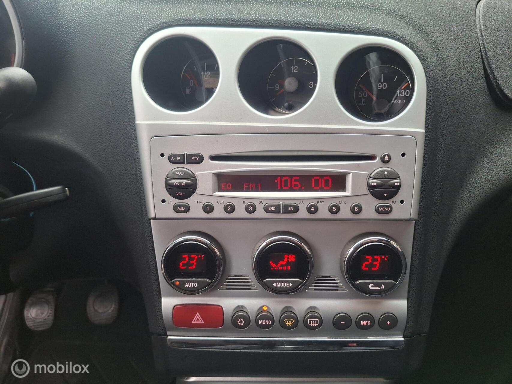 Foto van Alfa Romeo 156 Sportwagon