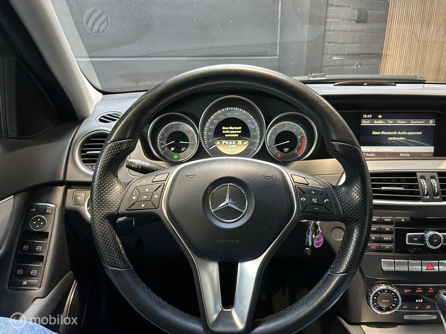 Foto van Mercedes-Benz C 180