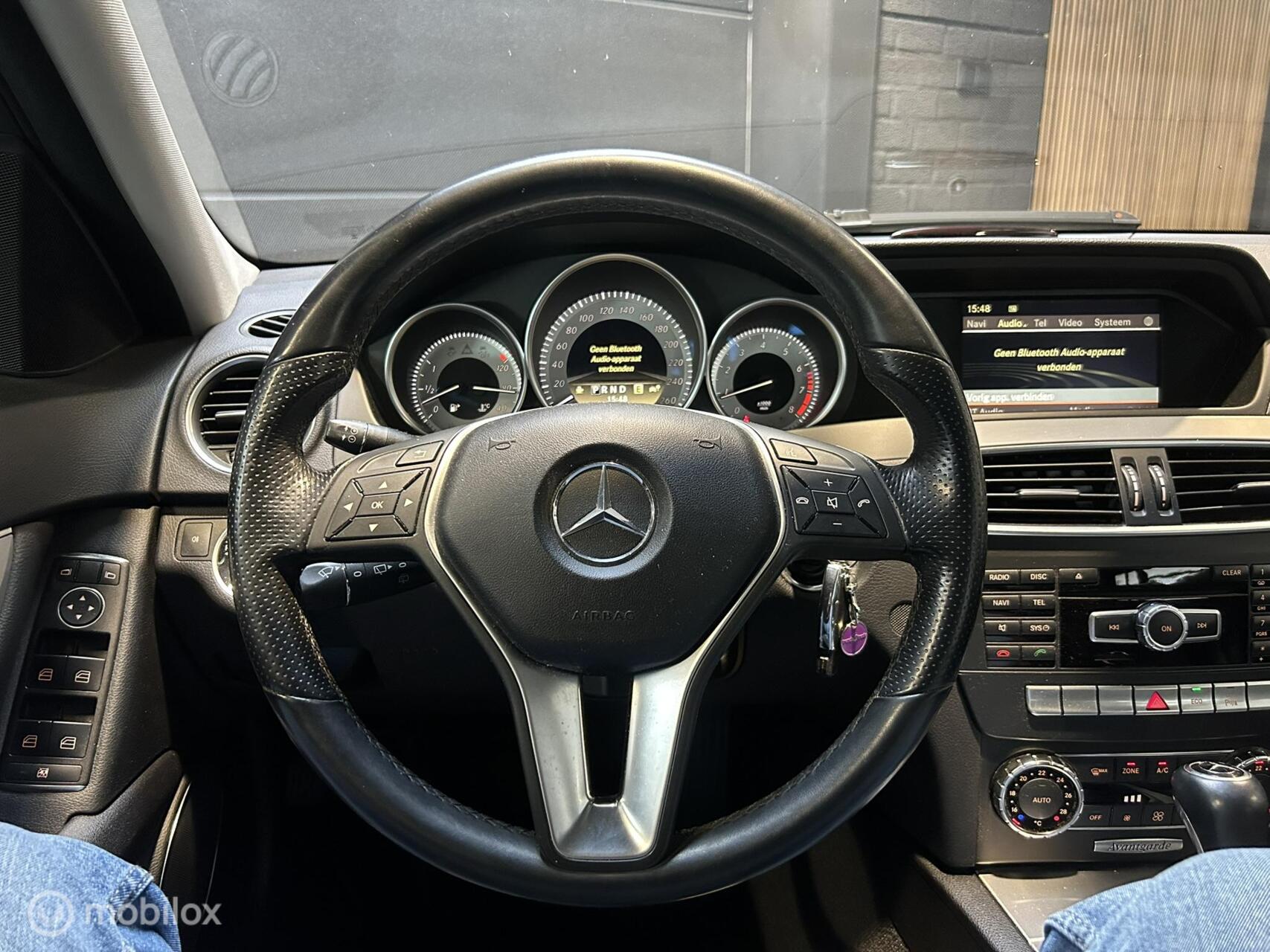 Foto van Mercedes-Benz C 180