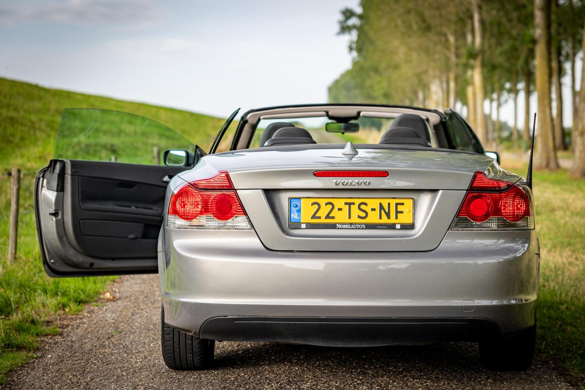 Foto van Volvo C70