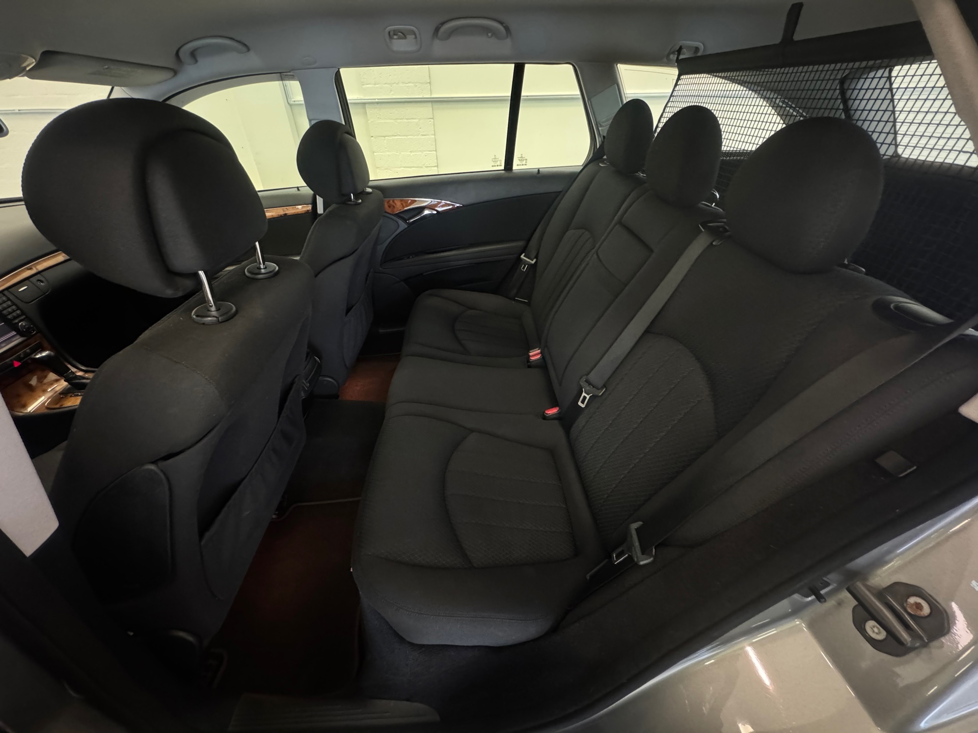 Foto van Mercedes-Benz E 230