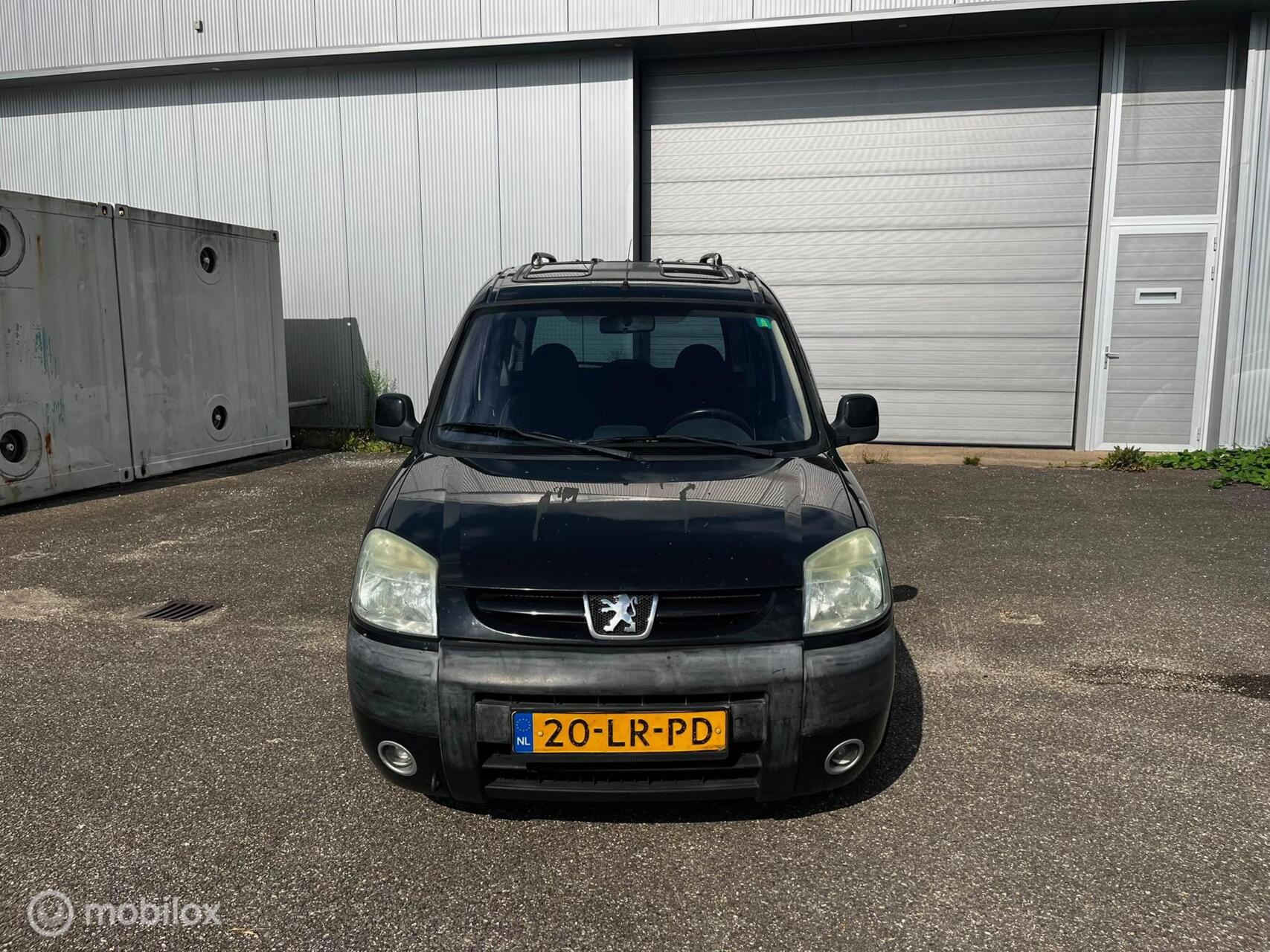 Foto van Peugeot Partner