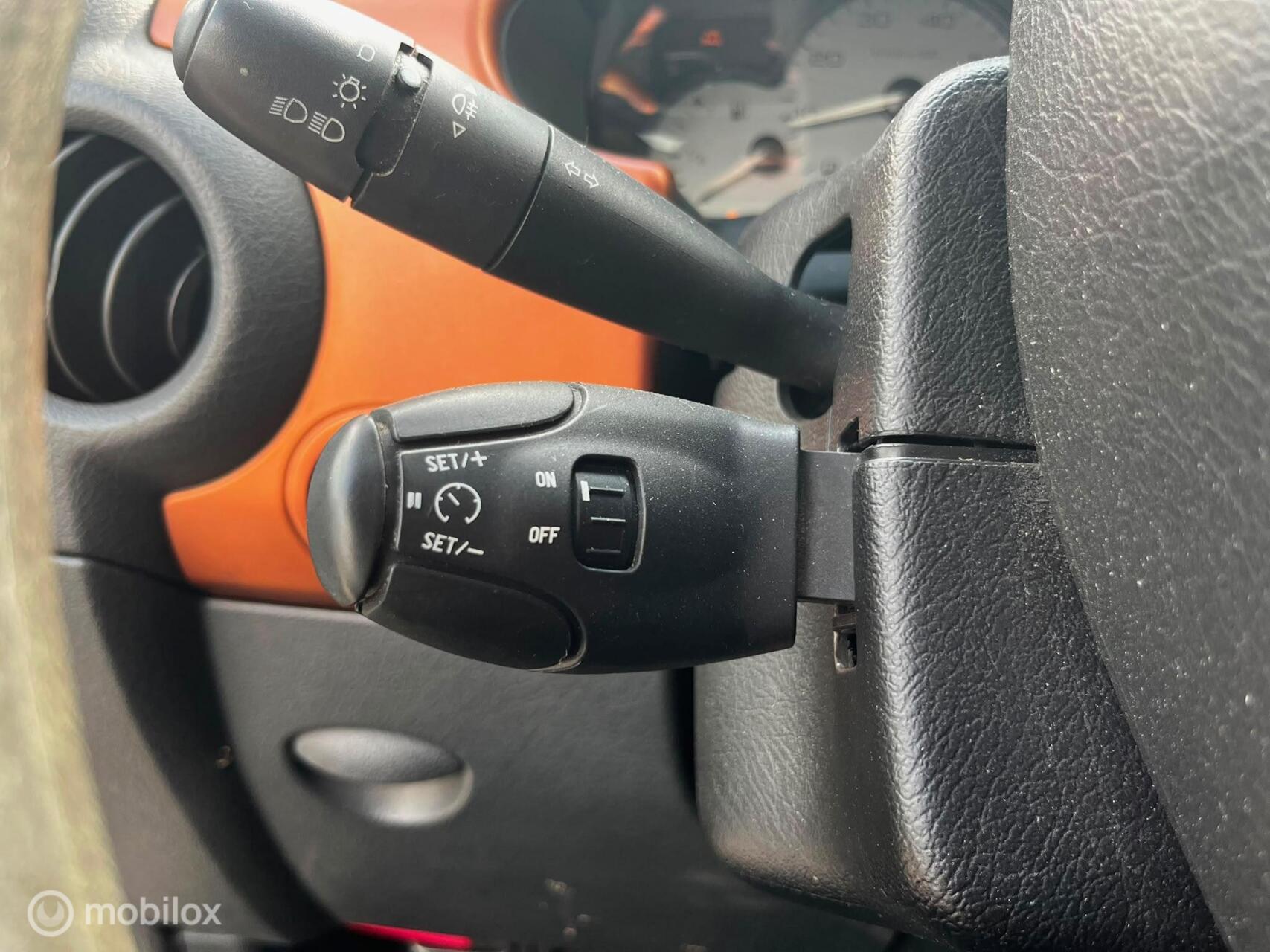 Foto van Peugeot Partner