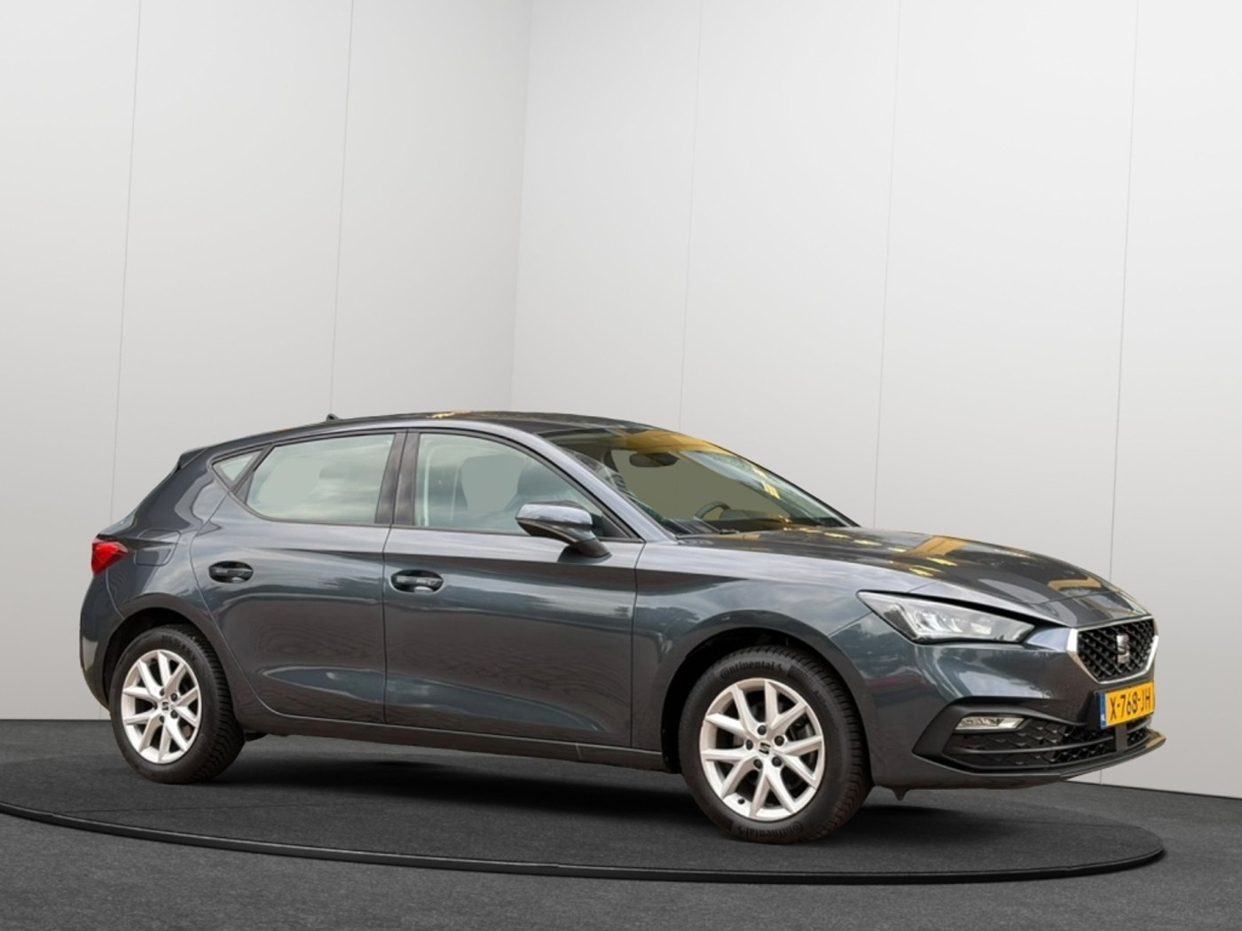 Seat Seat Leon 1.0 TSI Style 2023 - voorkant