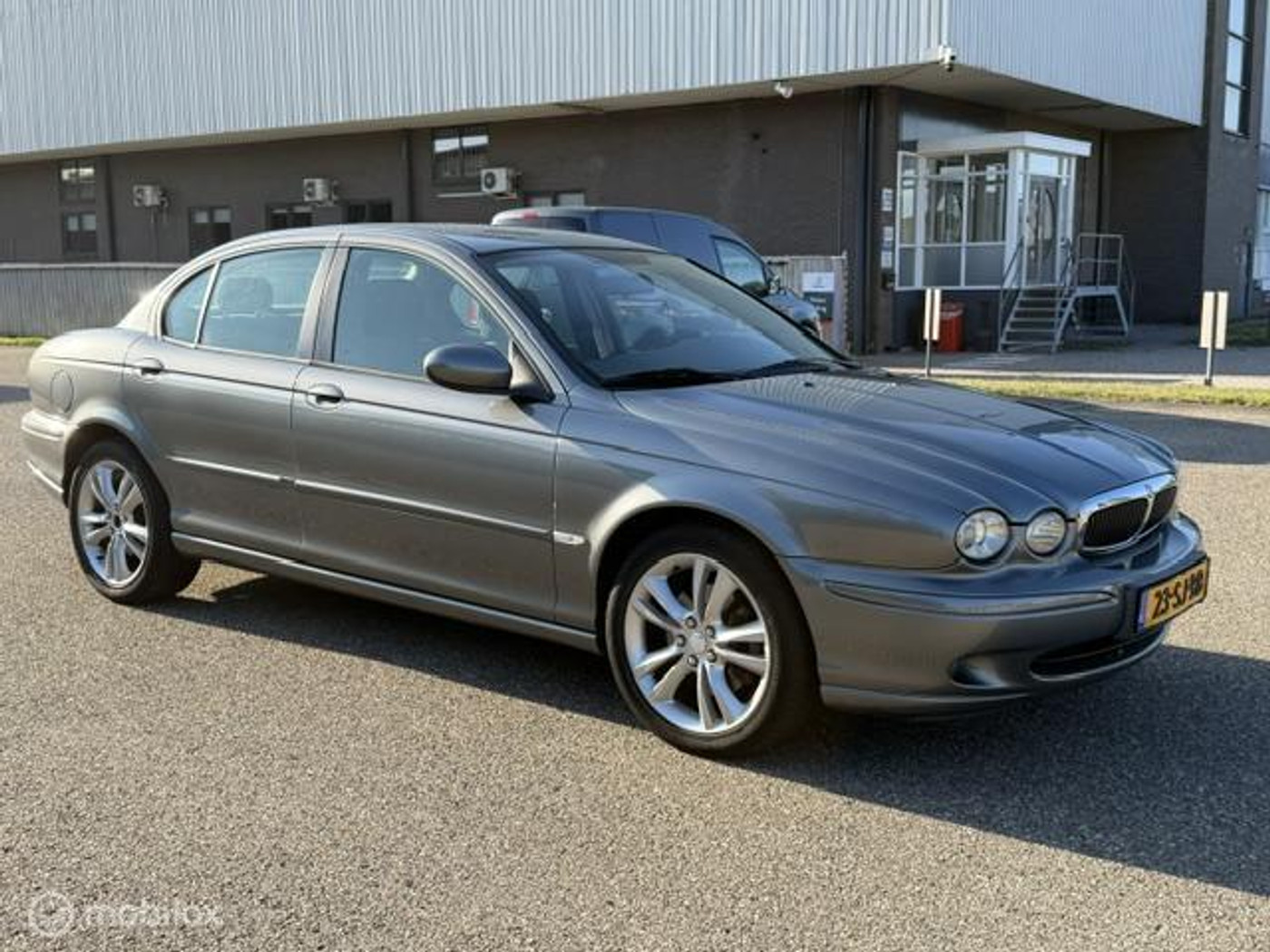 Foto van Jaguar X-type 2.0 V6