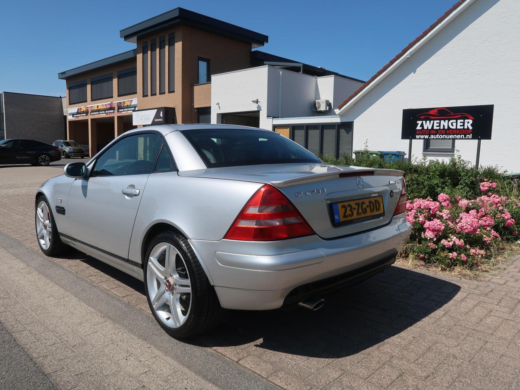 Foto van Mercedes-Benz SLK 230 Kompressor