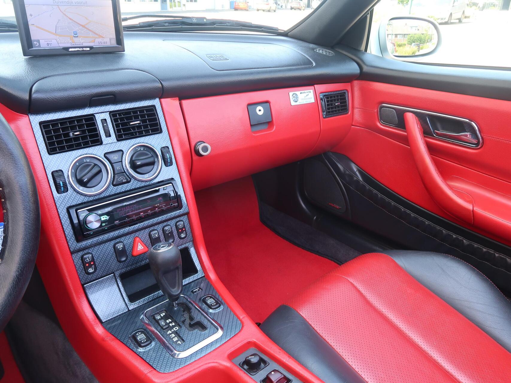 Foto van Mercedes-Benz SLK 230 Kompressor