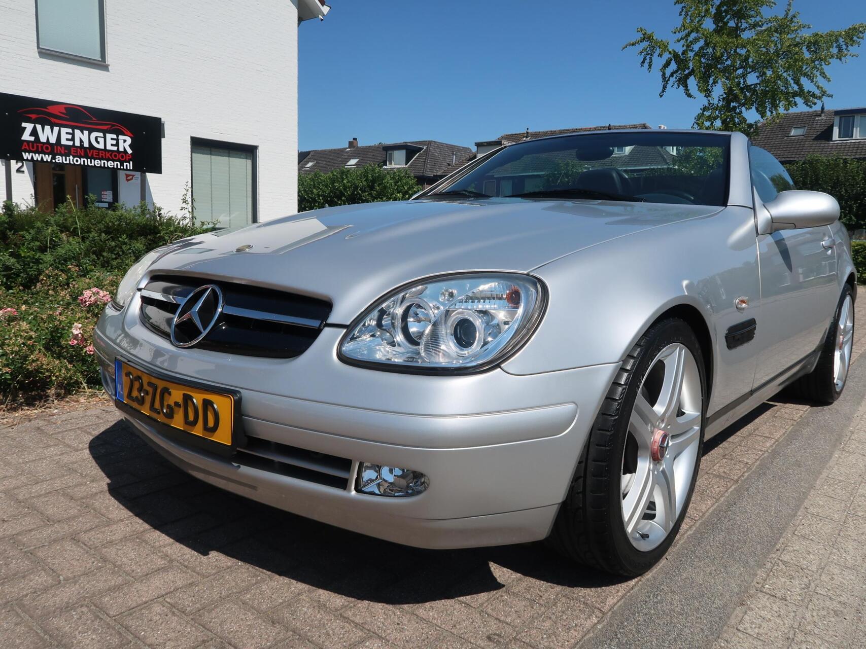 Foto van Mercedes-Benz SLK 230 Kompressor
