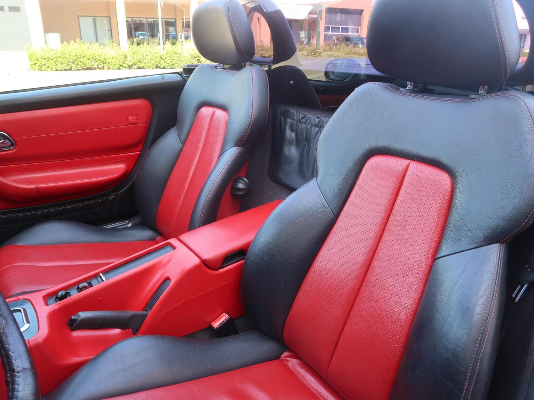 Foto van Mercedes-Benz SLK 230 Kompressor
