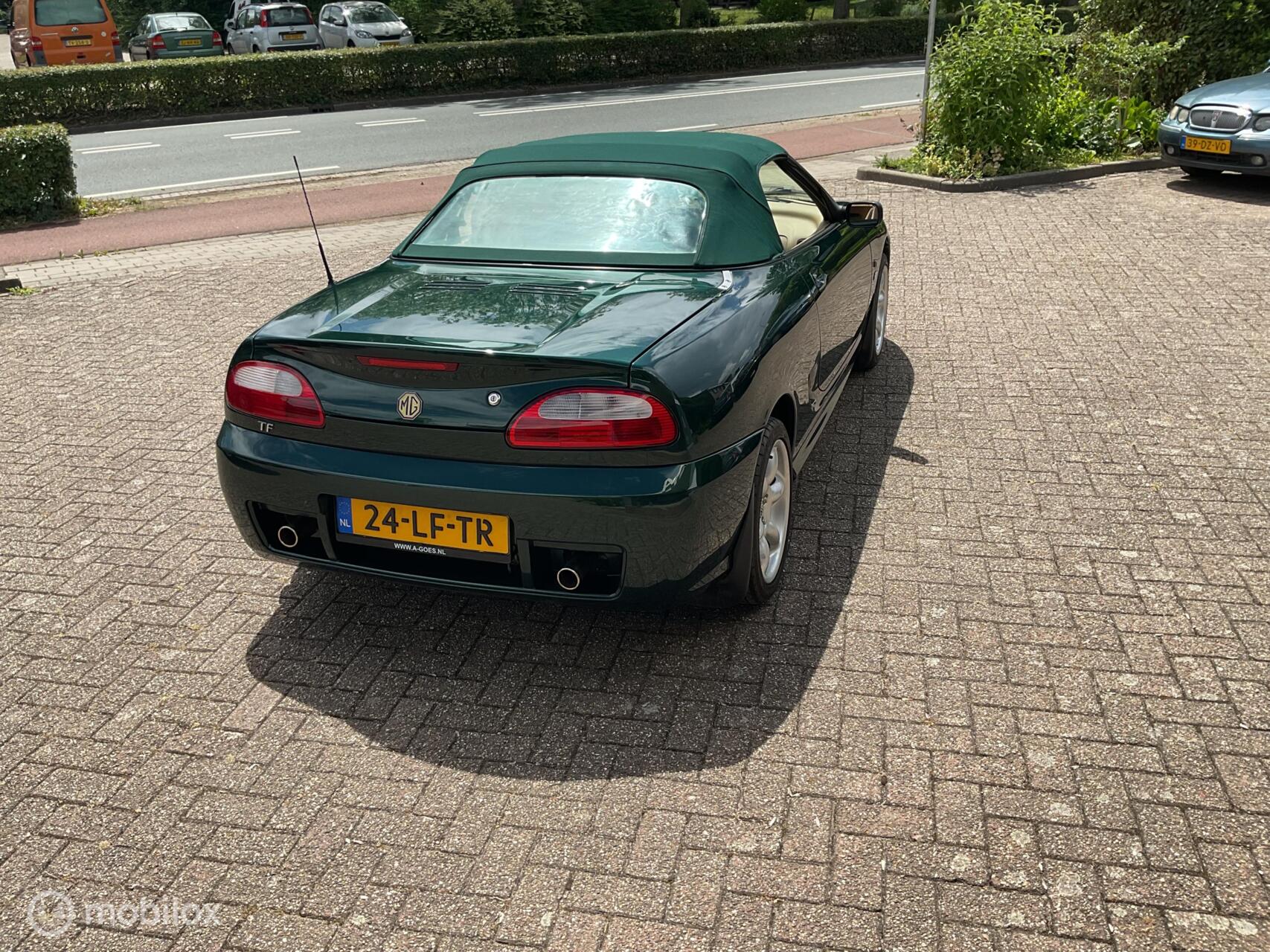 Foto van MG TF
