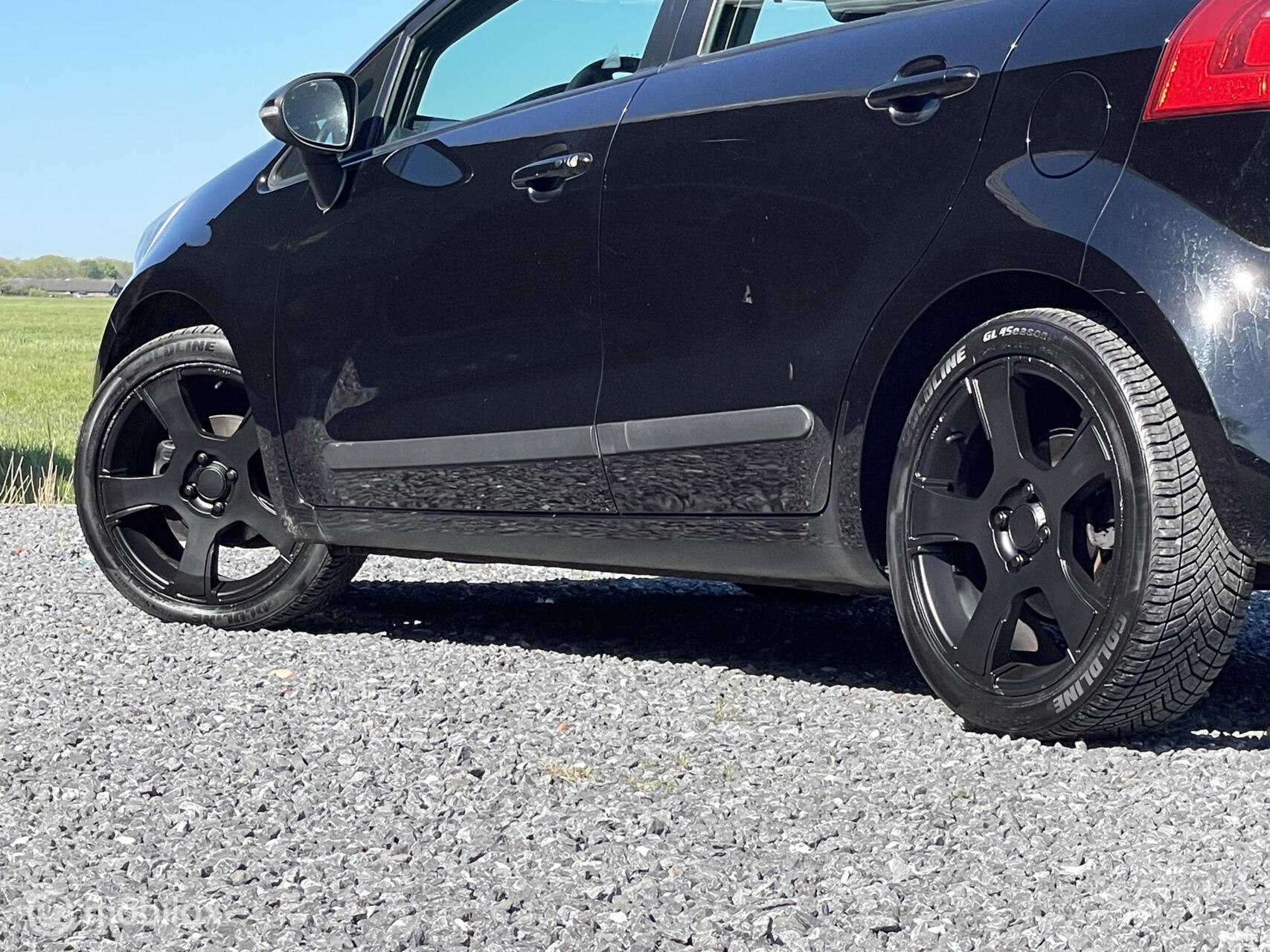 Foto van Kia Rio