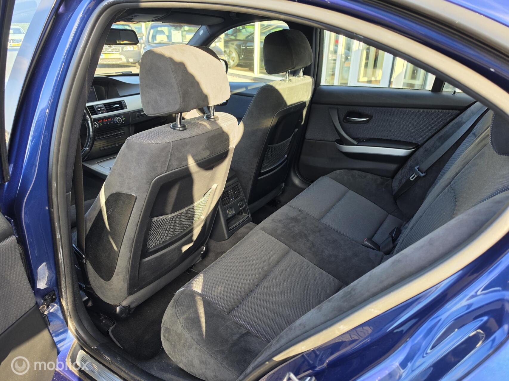 Foto van BMW 318i