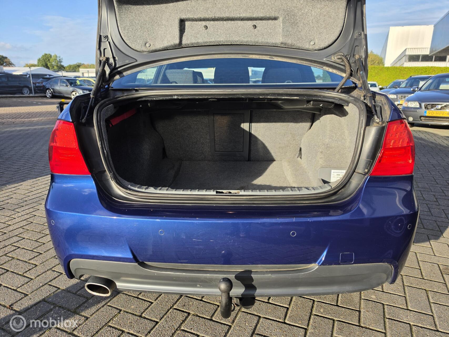 Foto van BMW 318i