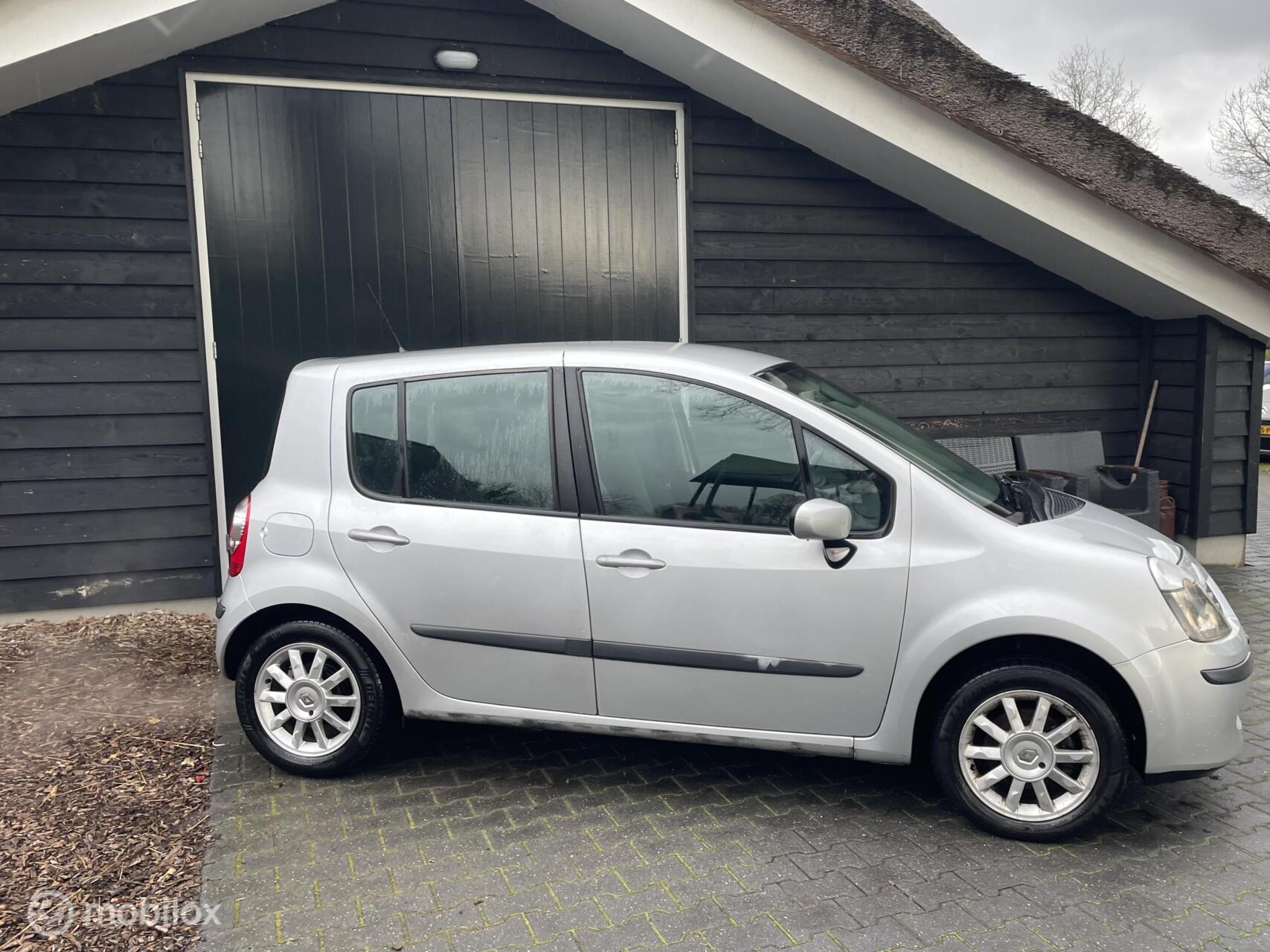 Foto van Renault Modus
